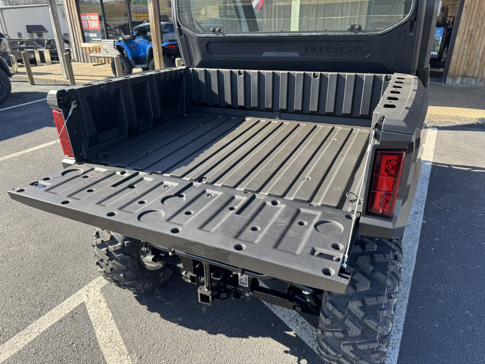 2025 Kawasaki RIDGE® HVAC - Candy Persimmon Red - Photo 9