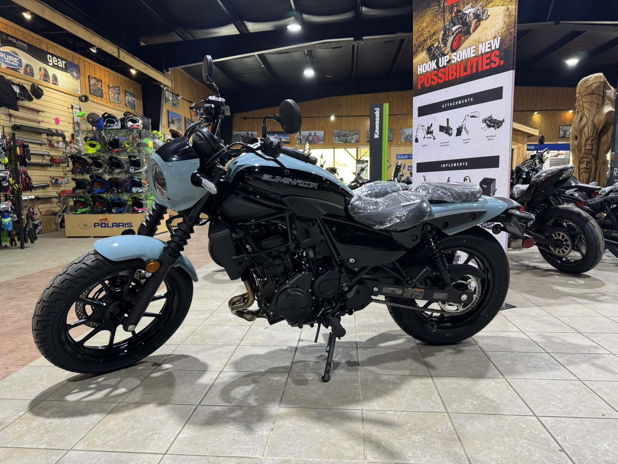 2025 Kawasaki Eliminator® SE ABS - Phantom Blue / Ebony