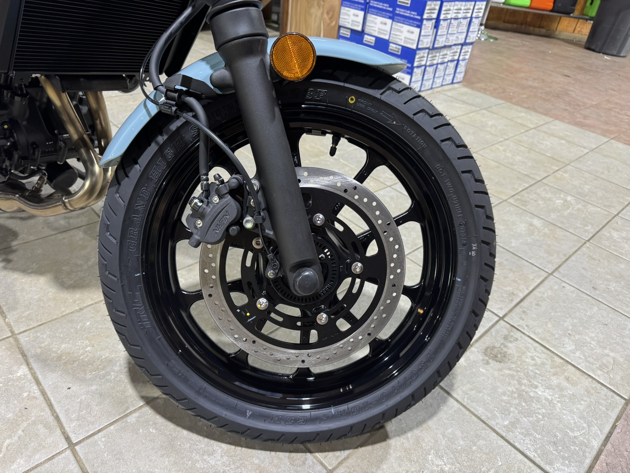 2025 Kawasaki Eliminator® SE ABS - Phantom Blue / Ebony - Photo 7