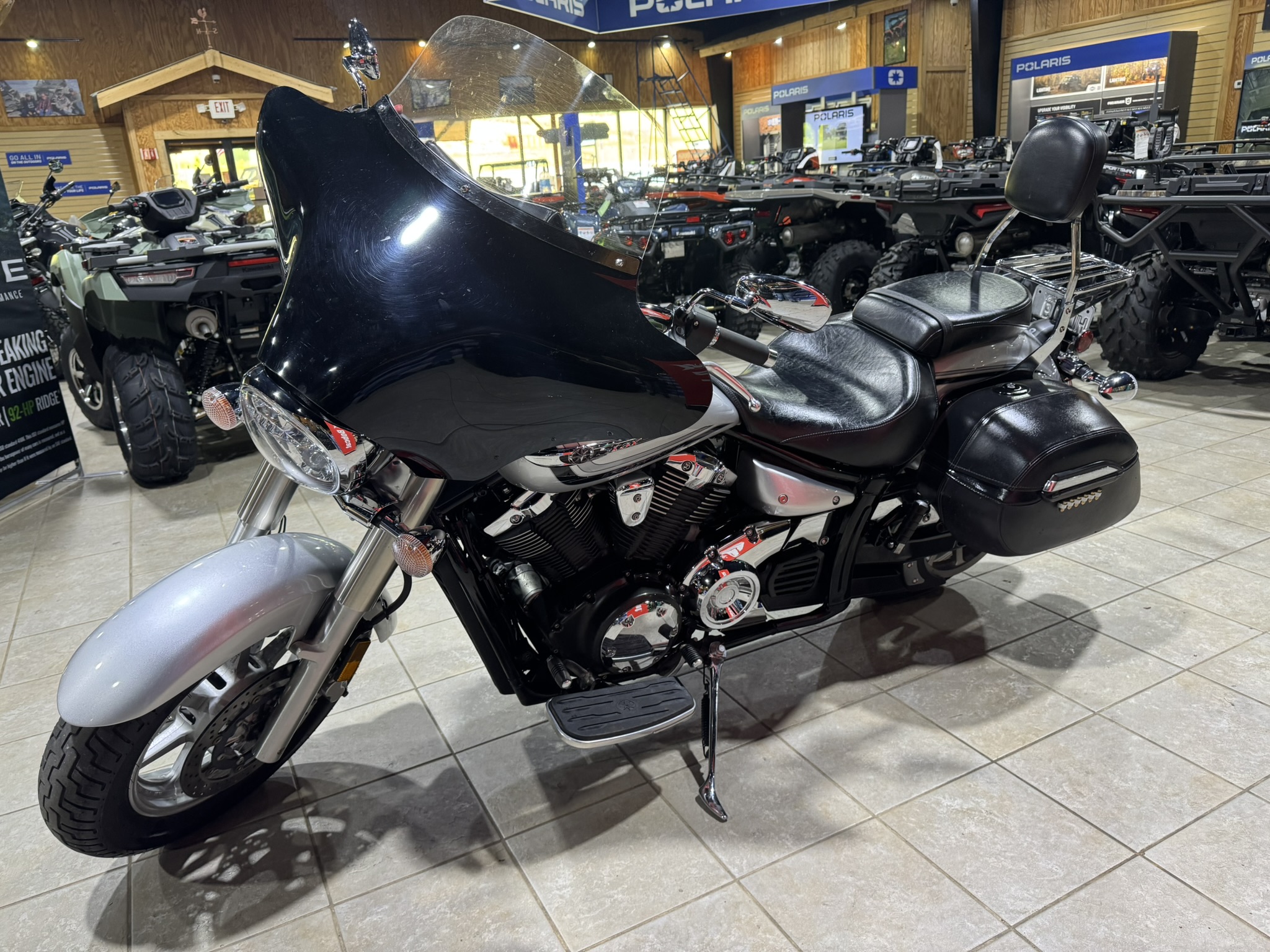 2015 Yamaha V Star 1300 - Photo 15