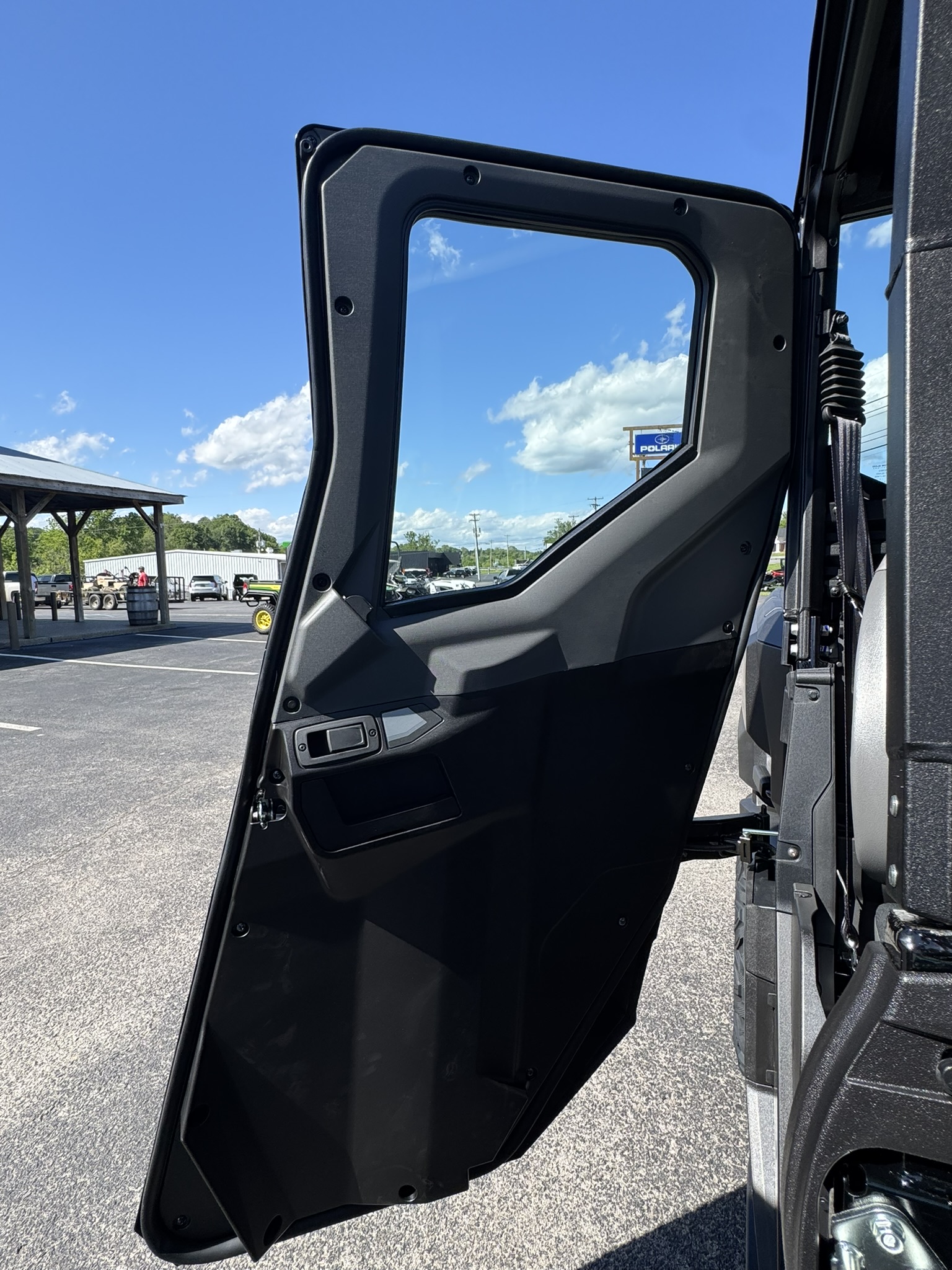 2025 Kawasaki RIDGE® XR Crew HVAC - Metallic Graystone - Photo 7