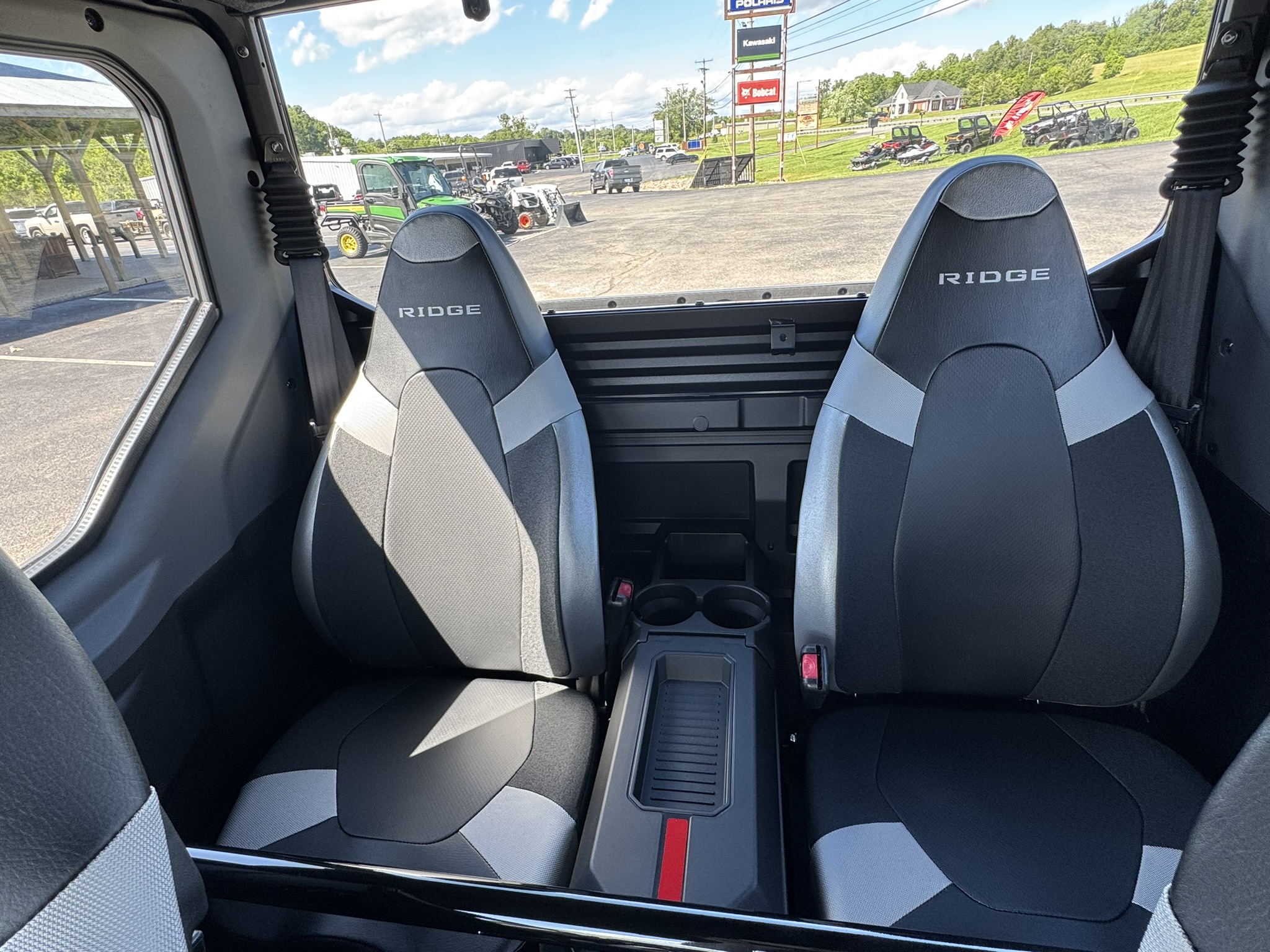 2025 Kawasaki RIDGE® XR Crew HVAC - Metallic Graystone - Photo 15