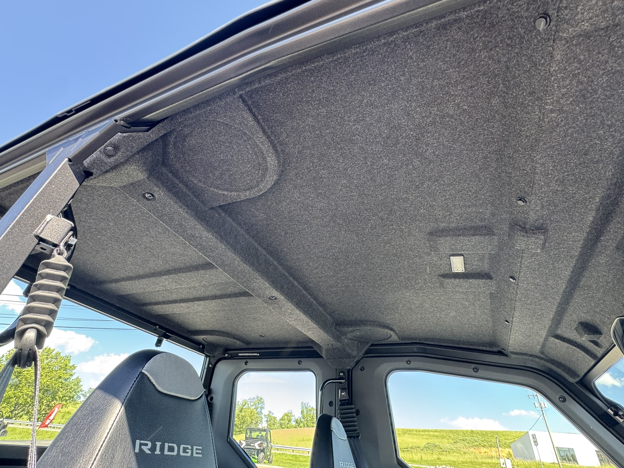 2025 Kawasaki RIDGE® XR Crew HVAC - Metallic Graystone - Photo 17