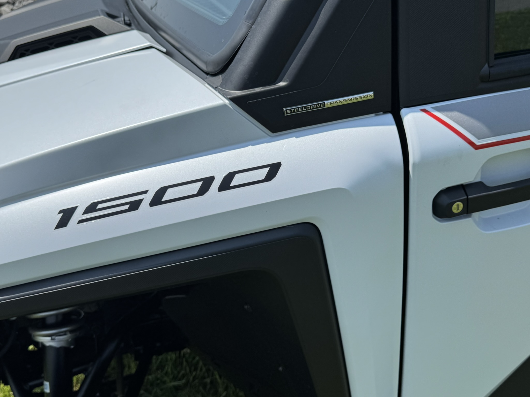 2025 Polaris Ranger® XD 1500 NorthStar Ultimate - Ghost White Metallic Smoke - Photo 2