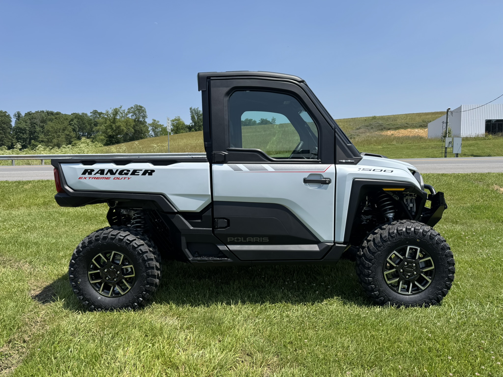 2025 Polaris Ranger® XD 1500 NorthStar Ultimate - Ghost White Metallic Smoke - Photo 6