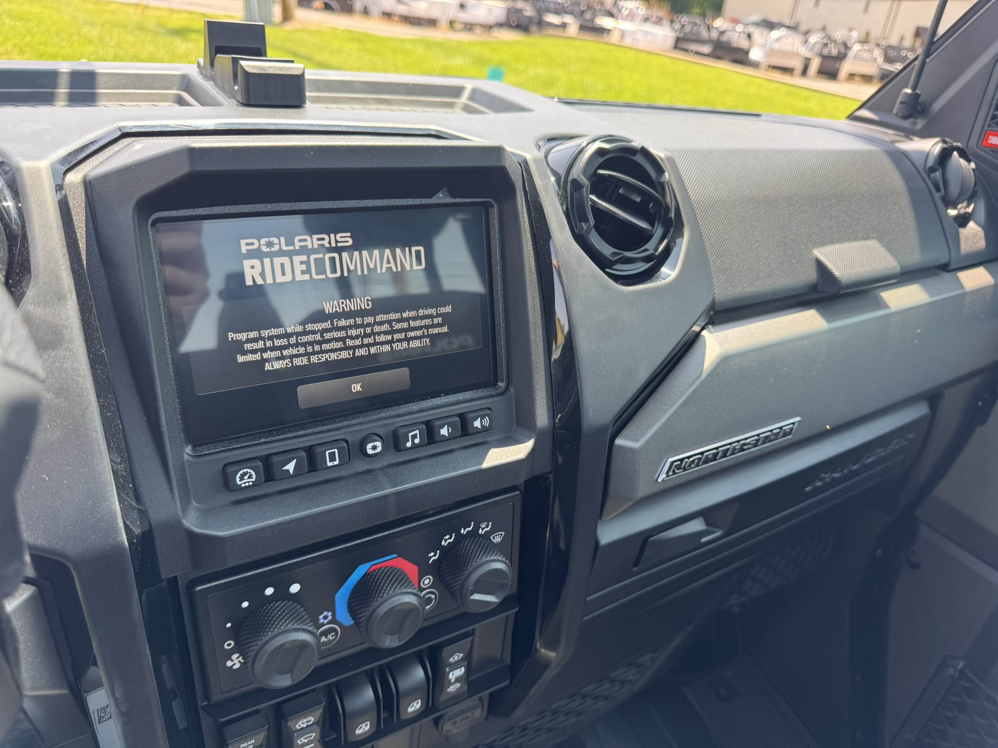 2025 Polaris Ranger® XD 1500 NorthStar Ultimate - Ghost White Metallic Smoke - Photo 16