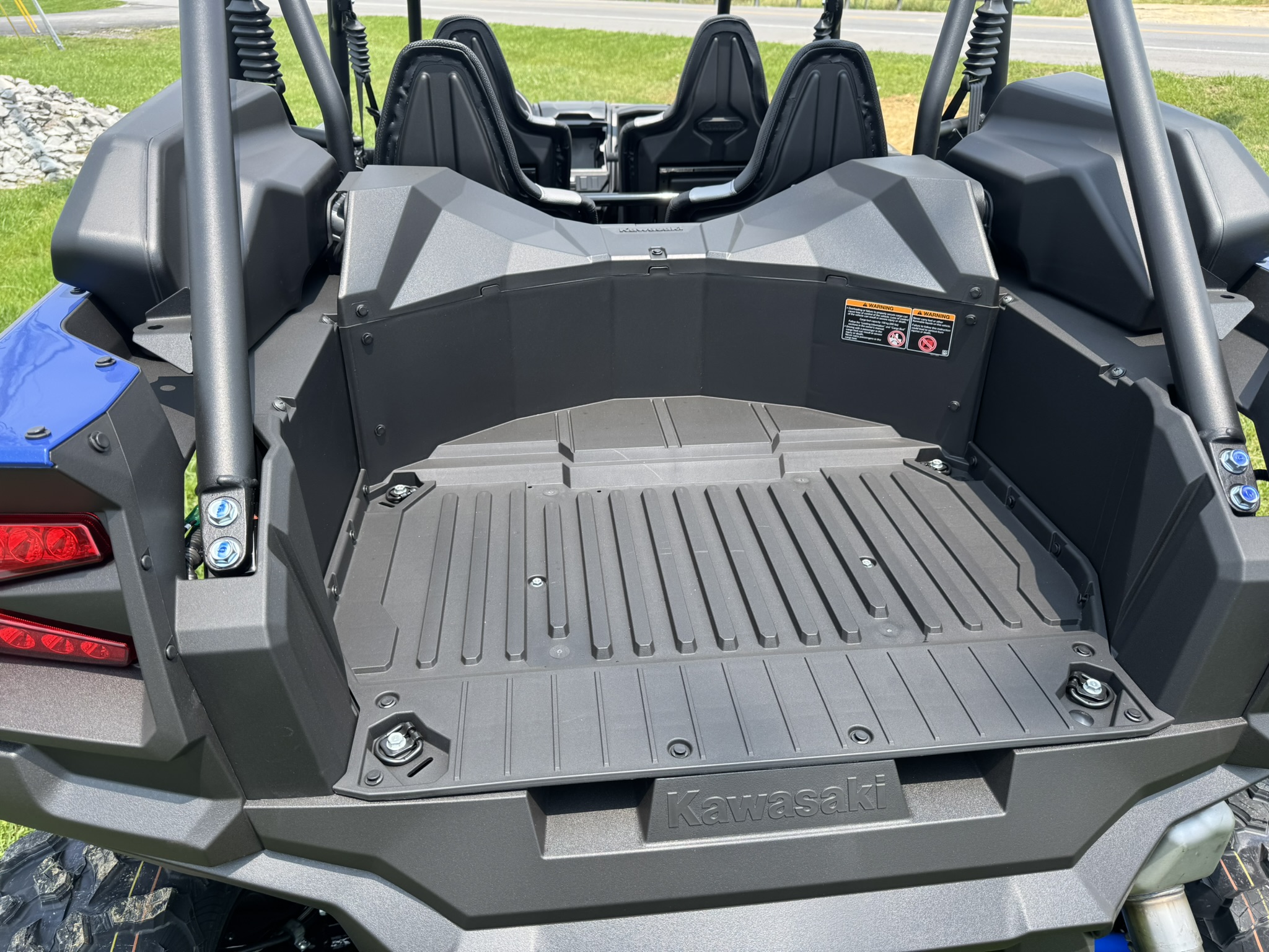 2025 Kawasaki Teryx® KRX4® 1000 - Metallic Sierra Blue / Super Black - Photo 6