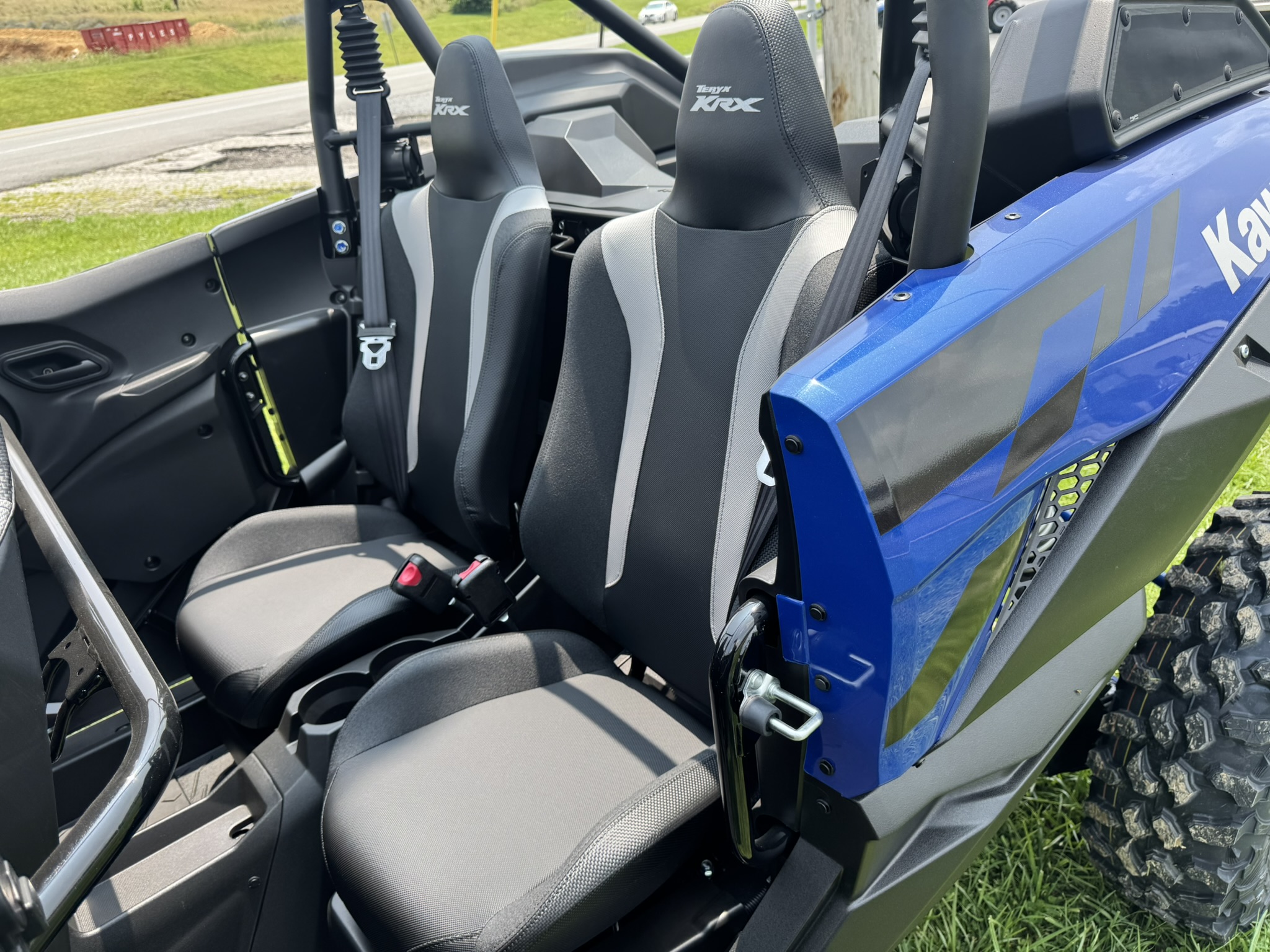 2025 Kawasaki Teryx® KRX4® 1000 - Metallic Sierra Blue / Super Black - Photo 11