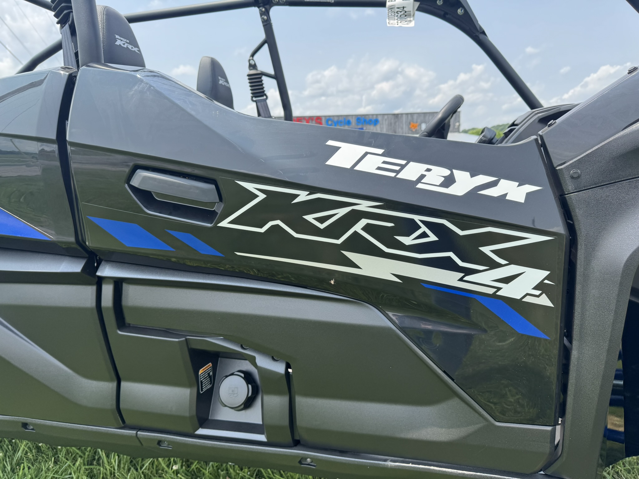2025 Kawasaki Teryx® KRX4® 1000 - Metallic Sierra Blue / Super Black - Photo 12