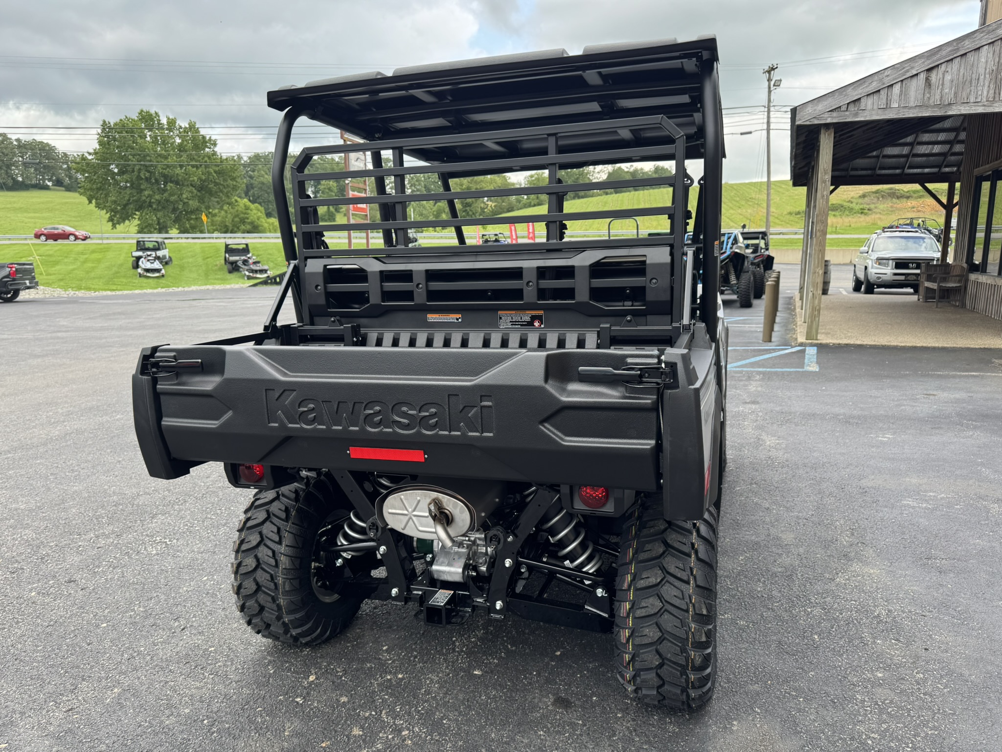 2026 Kawasaki Mule™ PRO-FXT™ 1000 LE Ranch Edition -  Metallic Phantom Silver - Photo 8
