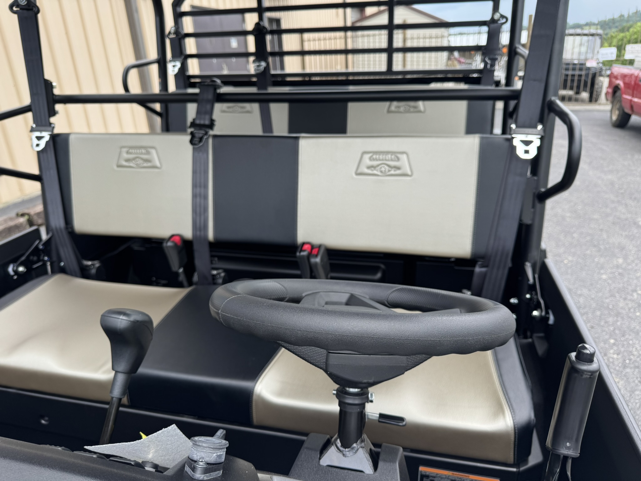 2026 Kawasaki Mule™ PRO-FXT™ 1000 LE Ranch Edition -  Metallic Phantom Silver - Photo 10