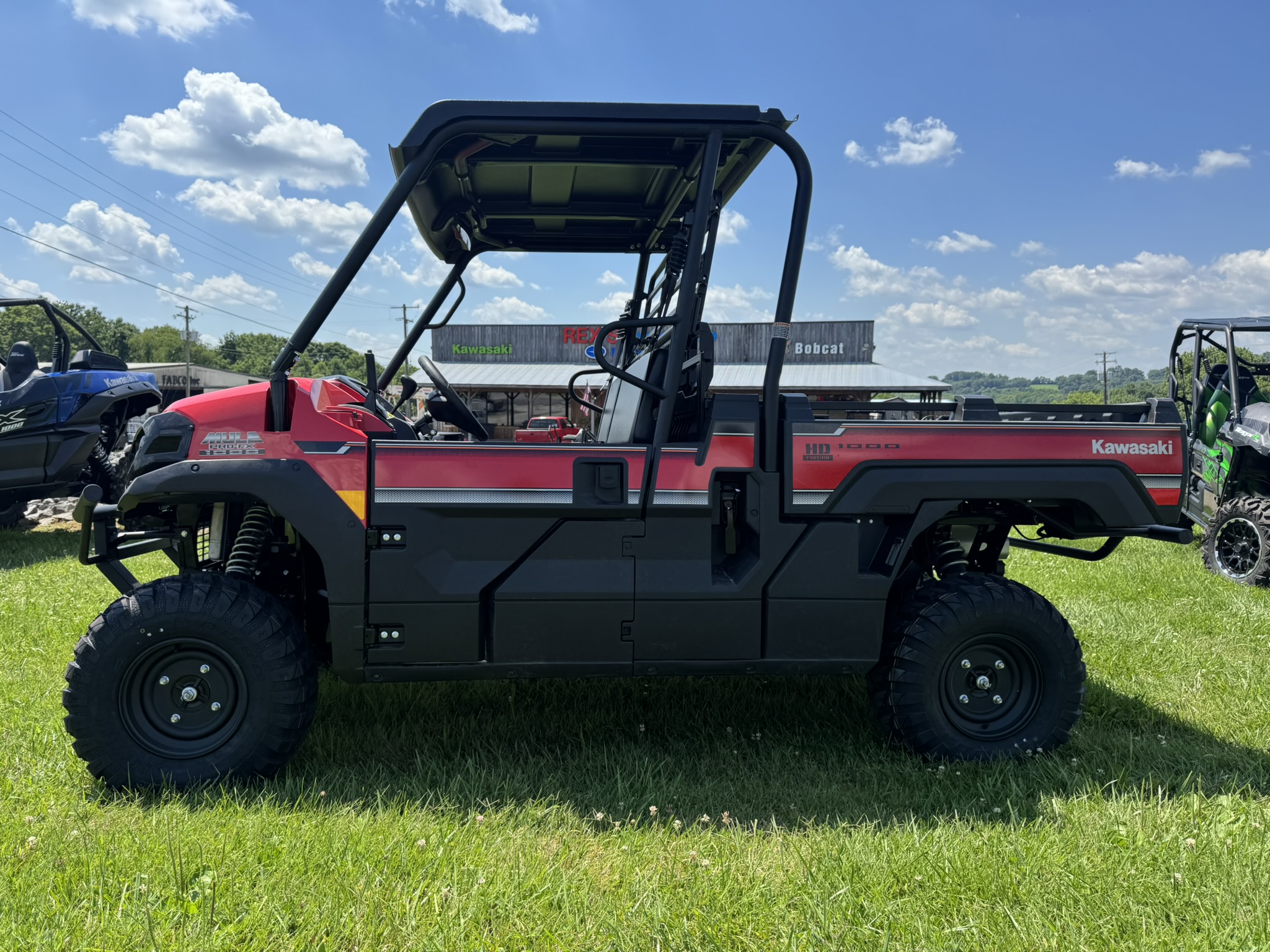 2026 Kawasaki Mule™ PRO-FX™ 1000 HD Edition - Firecracker Red