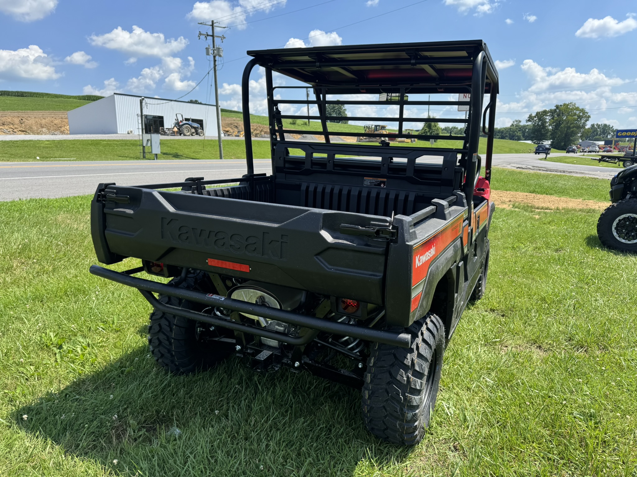 2026 Kawasaki Mule™ PRO-FX™ 1000 HD Edition - Firecracker Red - Photo 5