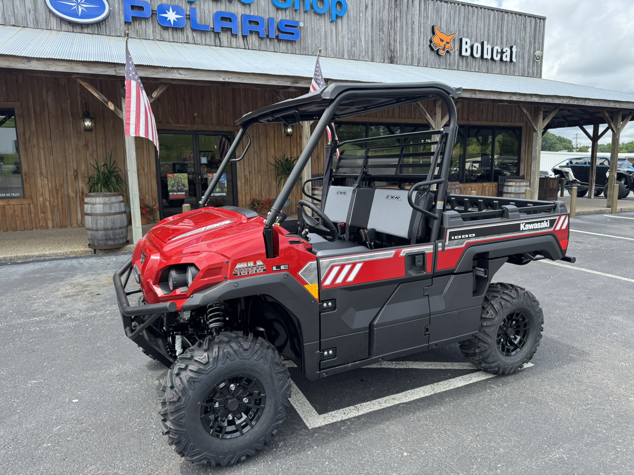 2026 Kawasaki Mule™ PRO-FXR™ 1000 LE - Candy Persimmon Red - Photo 2