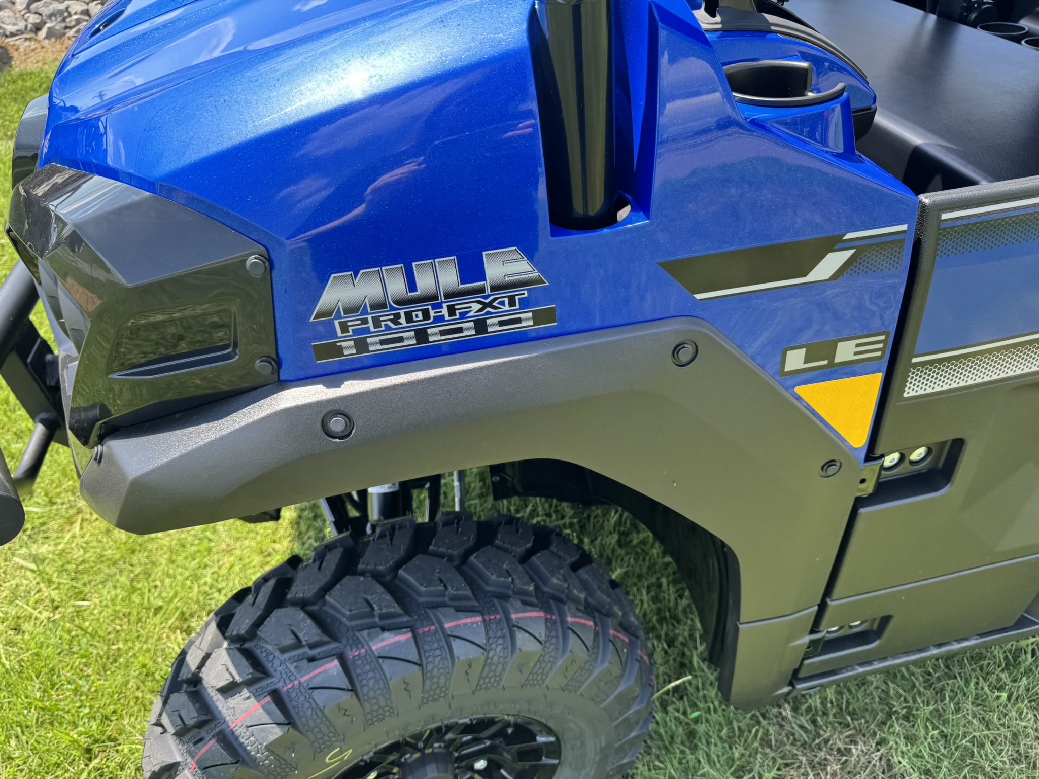 2026 Kawasaki Mule™ PRO-FXT™ 1000 LE - Metallic Sierra Blue - Photo 3