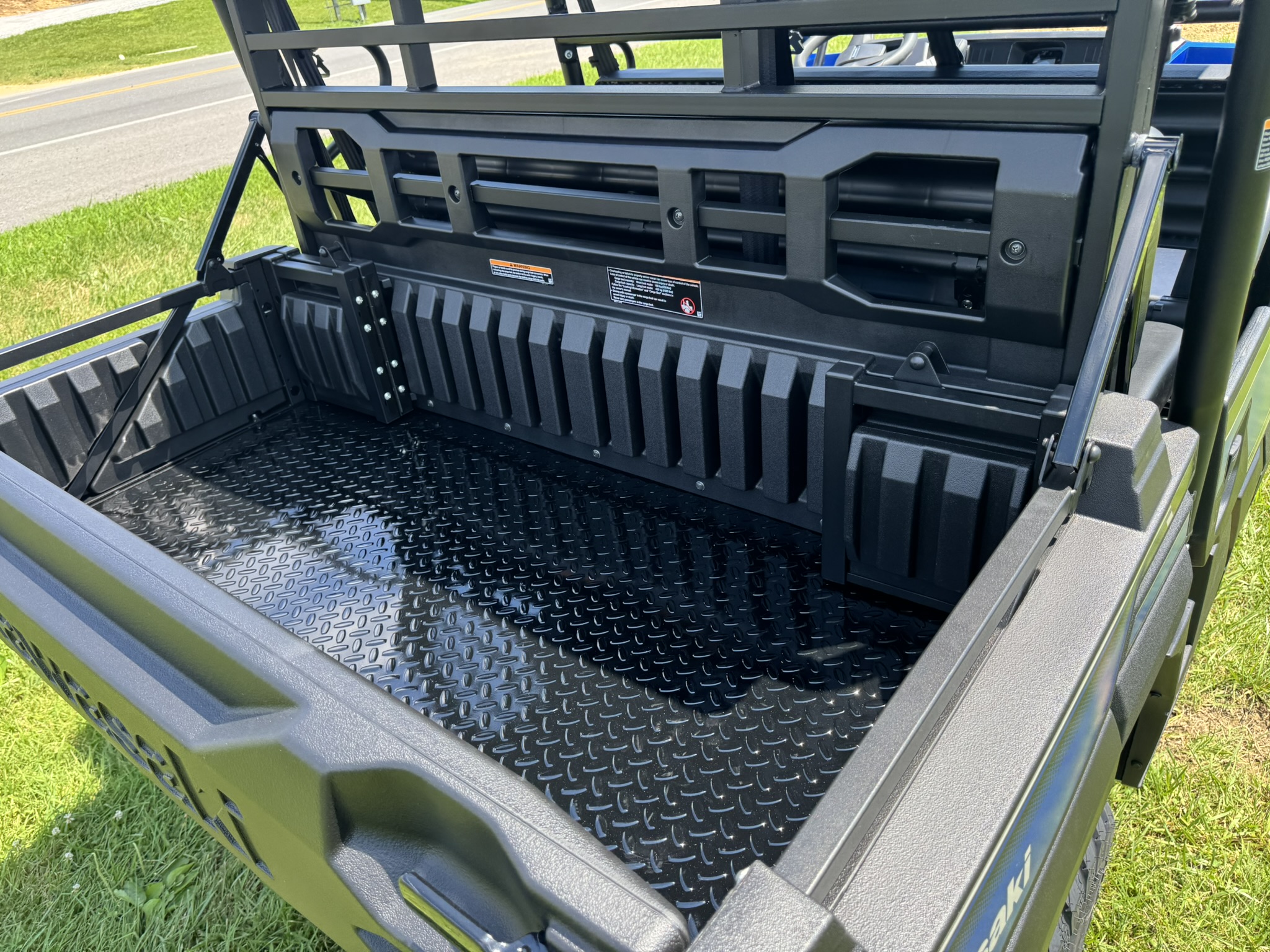 2026 Kawasaki Mule™ PRO-FXT™ 1000 LE - Metallic Sierra Blue - Photo 8