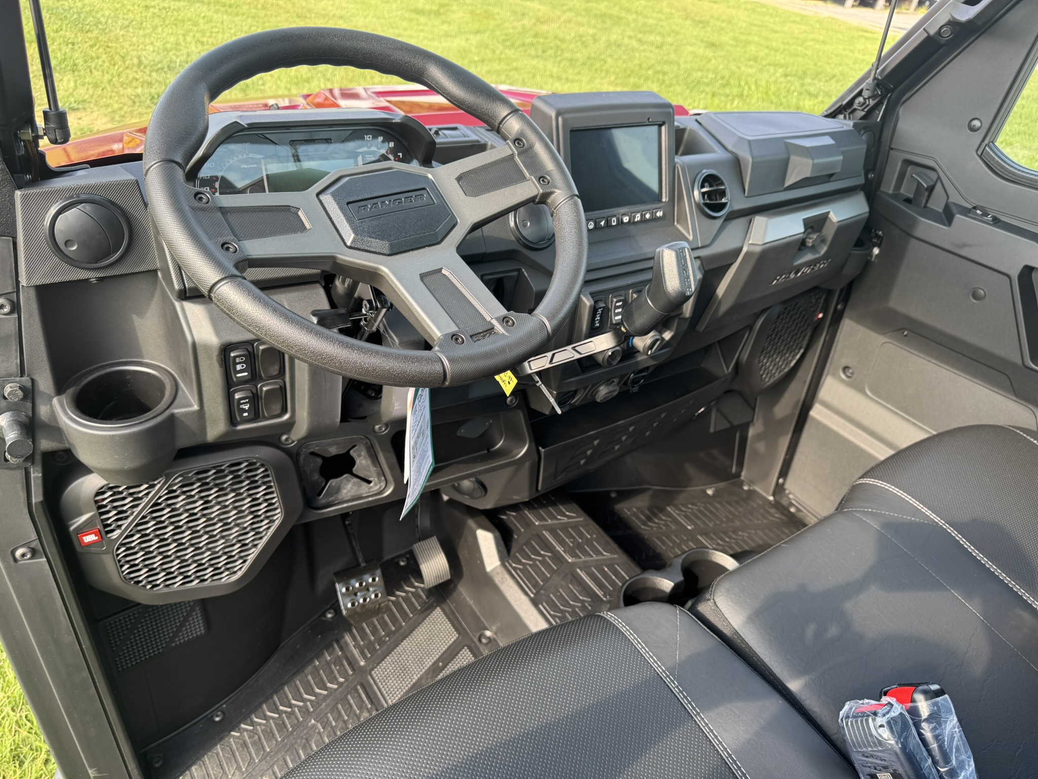 2026 Polaris Ranger XP® 1000 NorthStar Ultimate - SUNSET RED - Photo 12