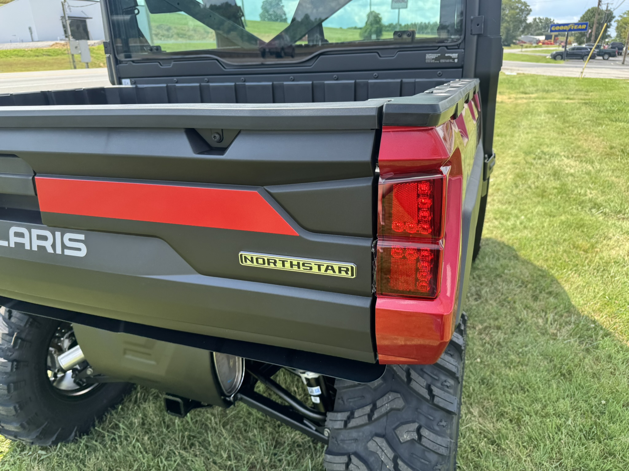 2026 Polaris Ranger XP® 1000 NorthStar Premium - Sunset Red - Photo 7