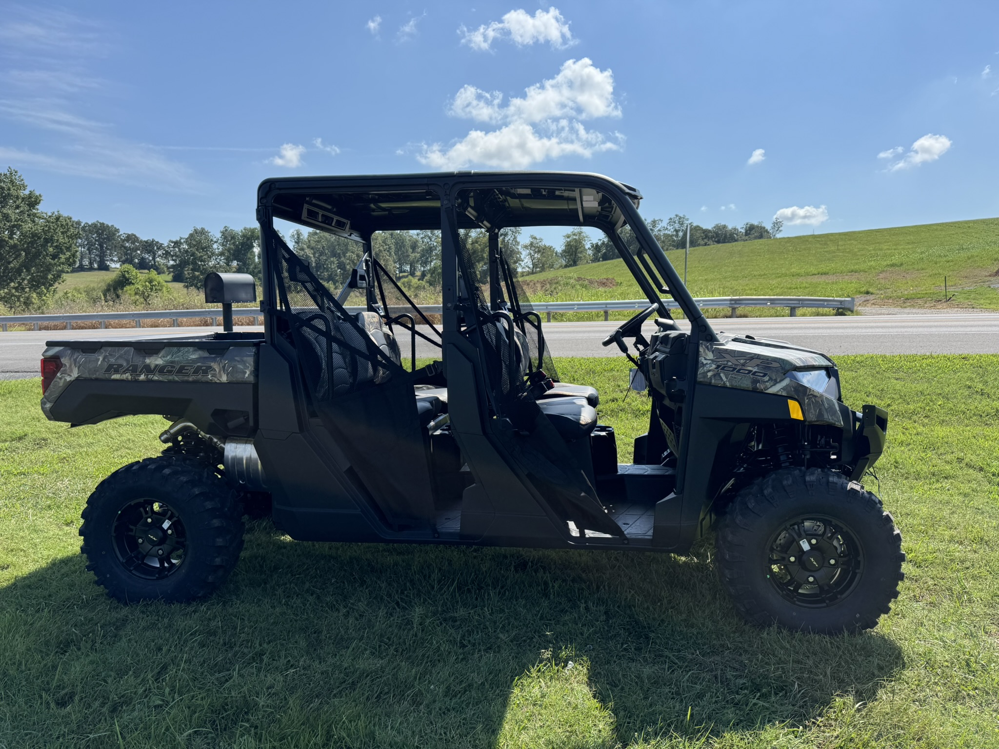 2026 Polaris Ranger® Crew XP 1000 Premium - CAMO - Photo 5