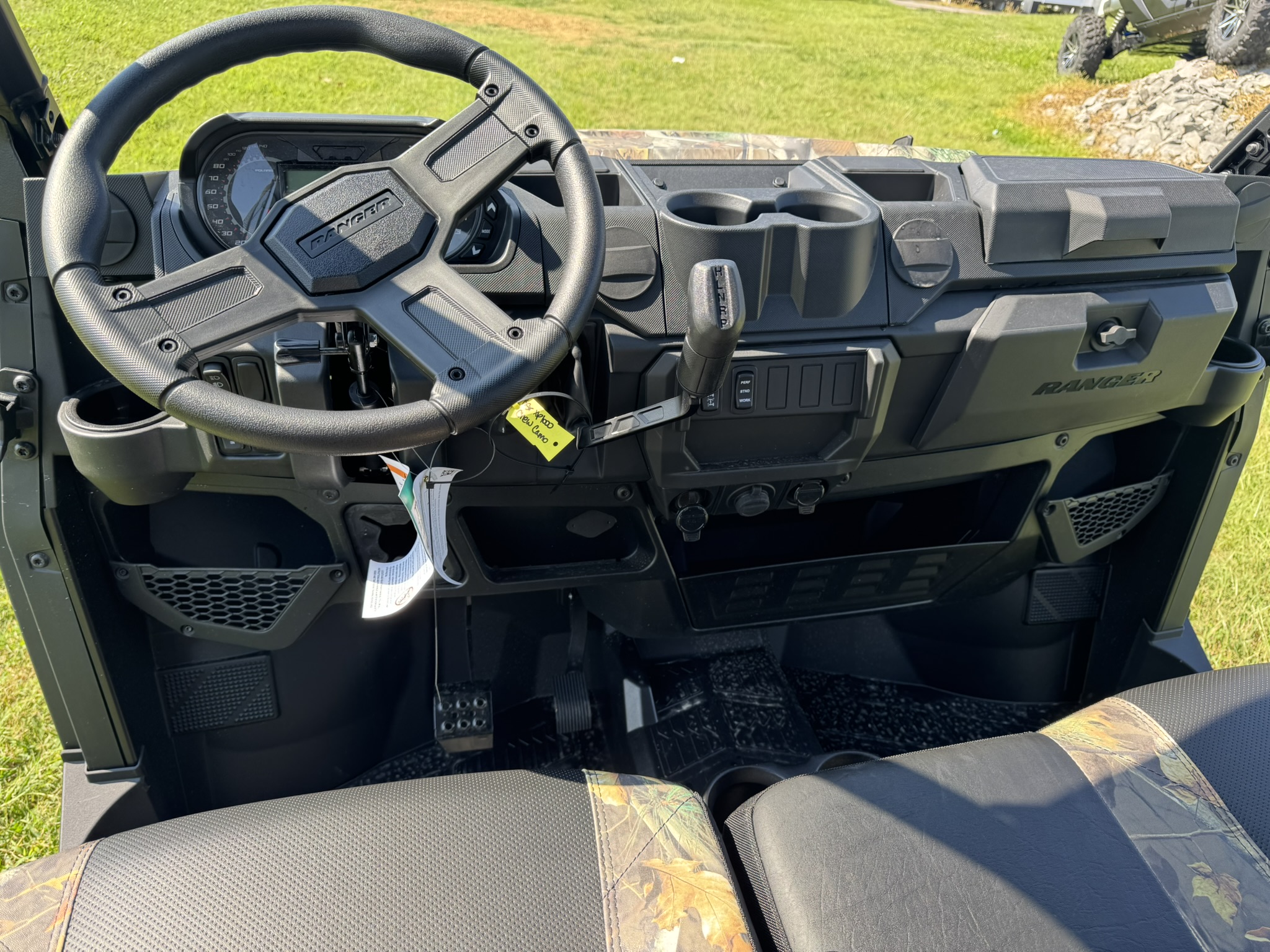 2026 Polaris Ranger® Crew XP 1000 Premium - CAMO - Photo 15