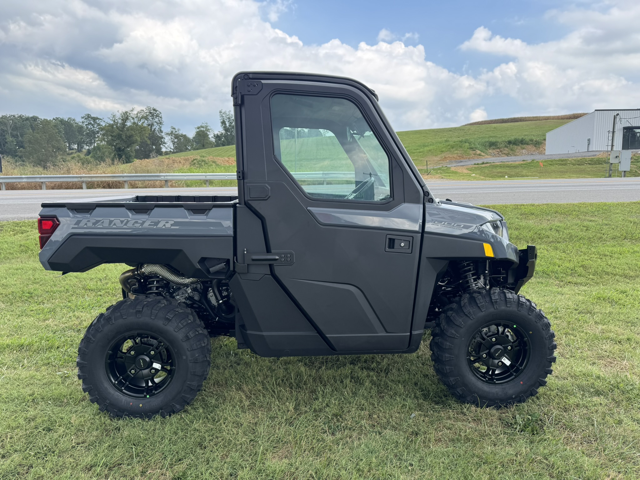 2026 Polaris Ranger XP® 1000 NorthStar Premium - Stealth Gray - Photo 5