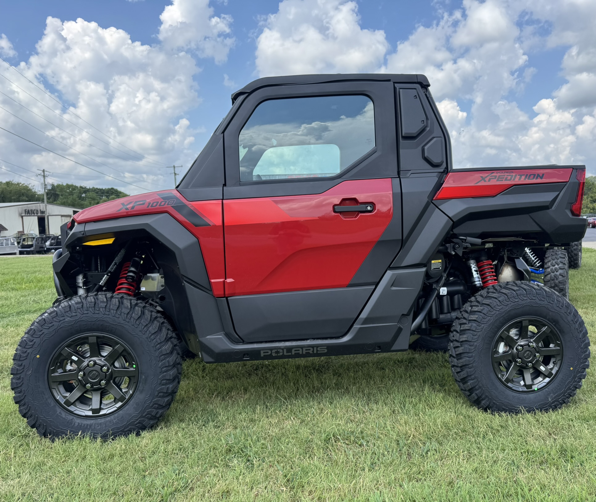 2026 Polaris XPEDITION XP Northstar - Performance Red