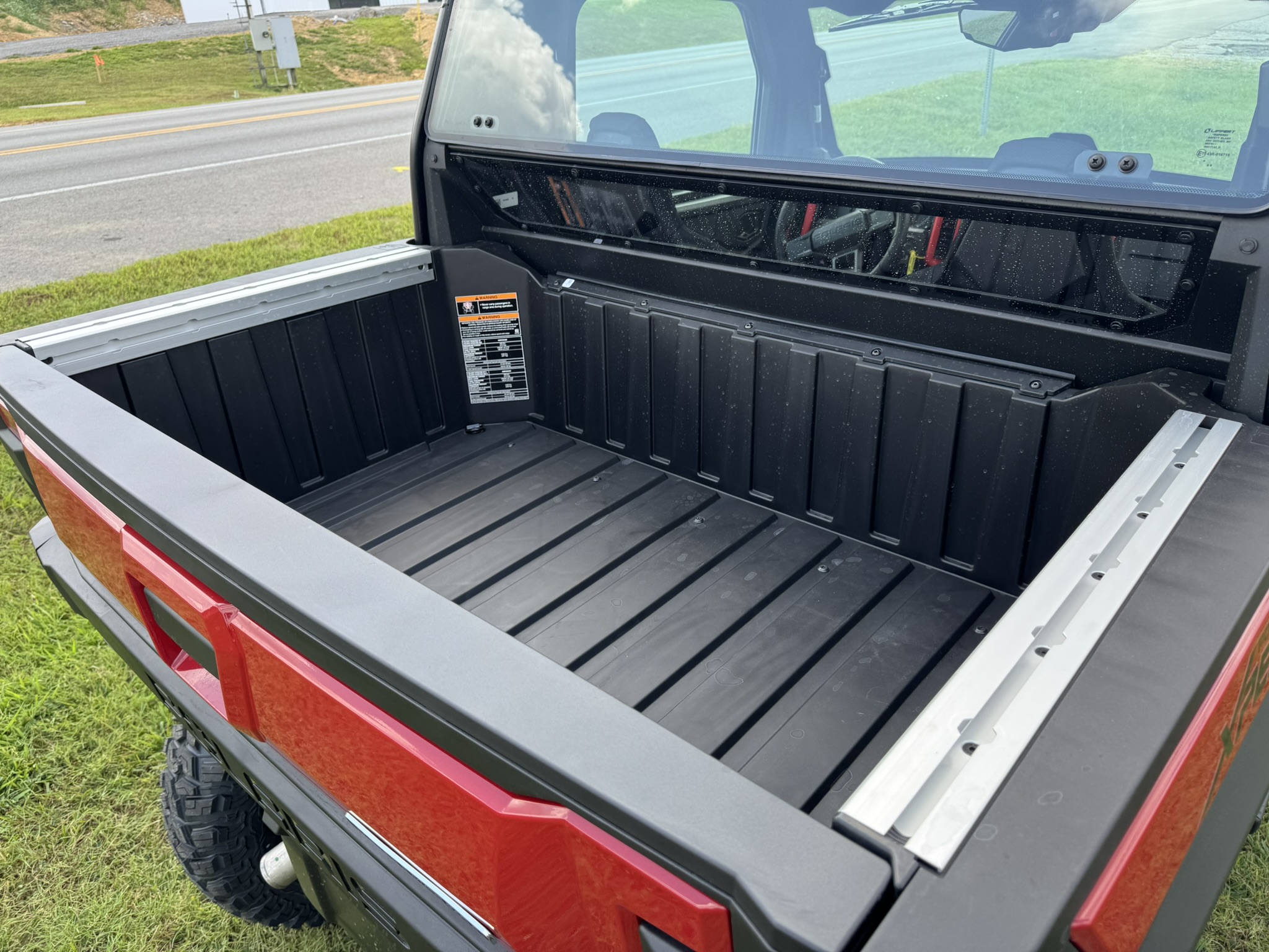 2026 Polaris XPEDITION XP Northstar - Performance Red - Photo 10