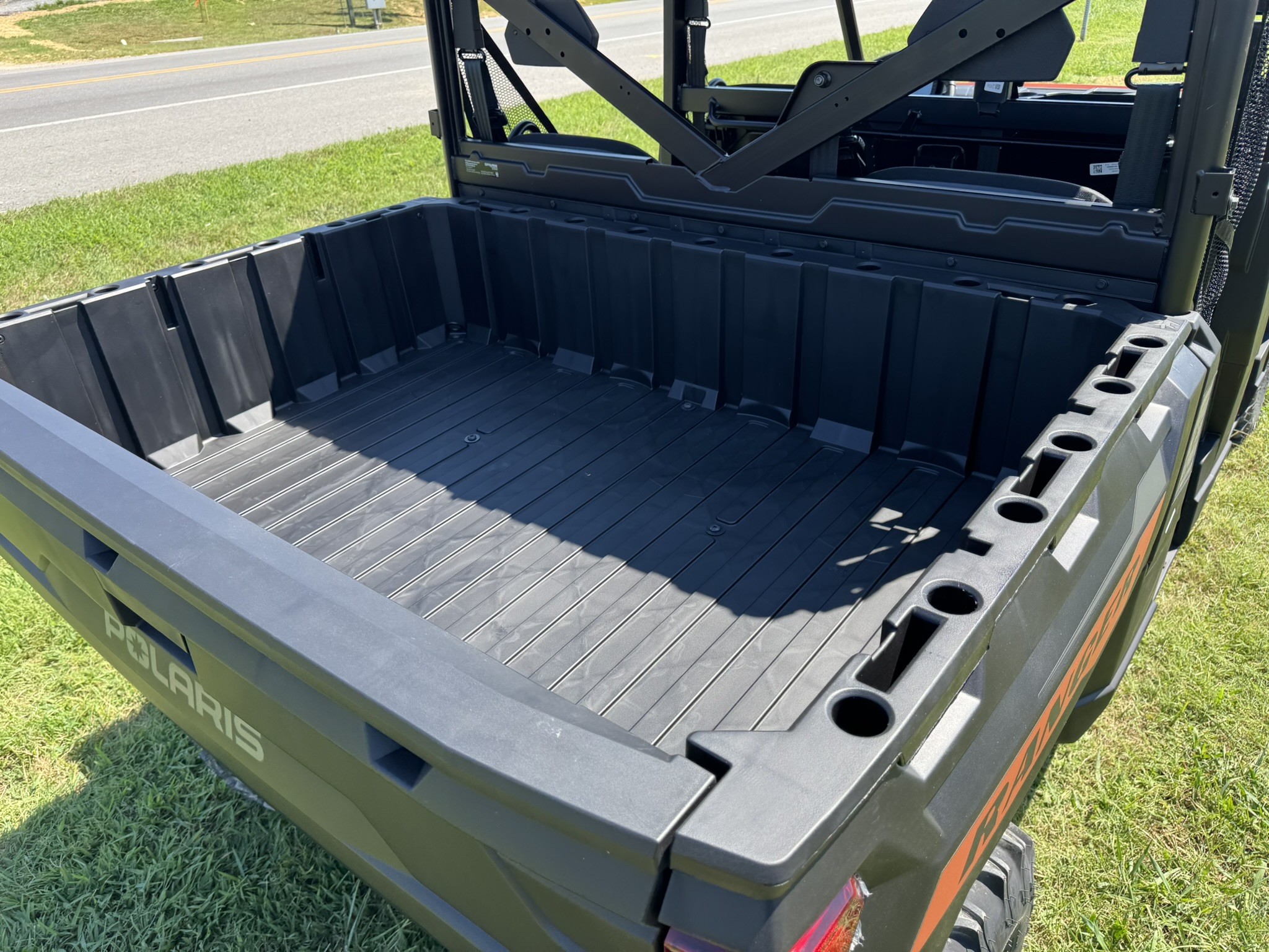 2026 Polaris Ranger® Crew 1000 Premium - Rover Rust - Photo 8
