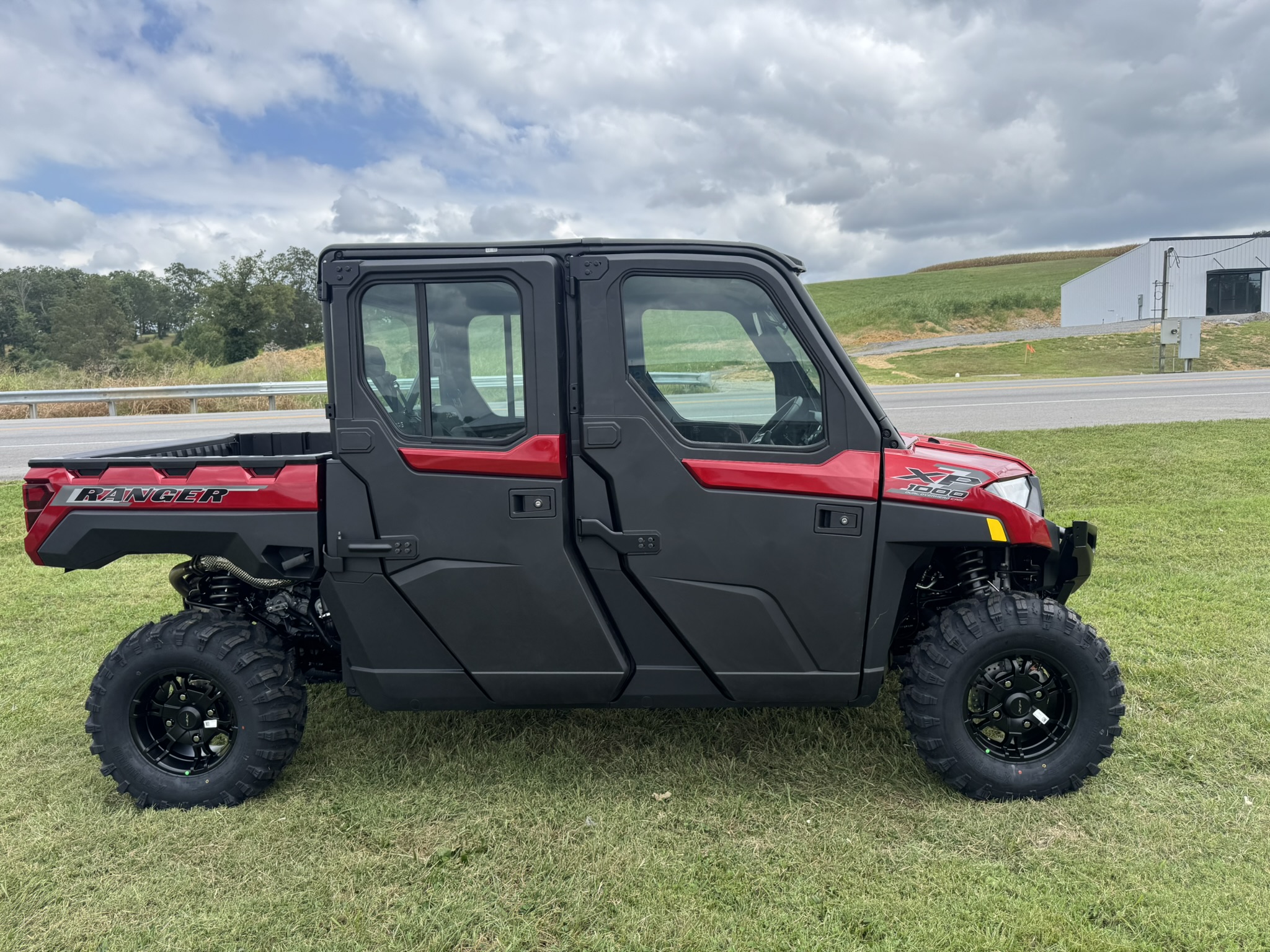 2026 Polaris Ranger® Crew XP 1000 NorthStar Ultimate - Sunset Red - Photo 5