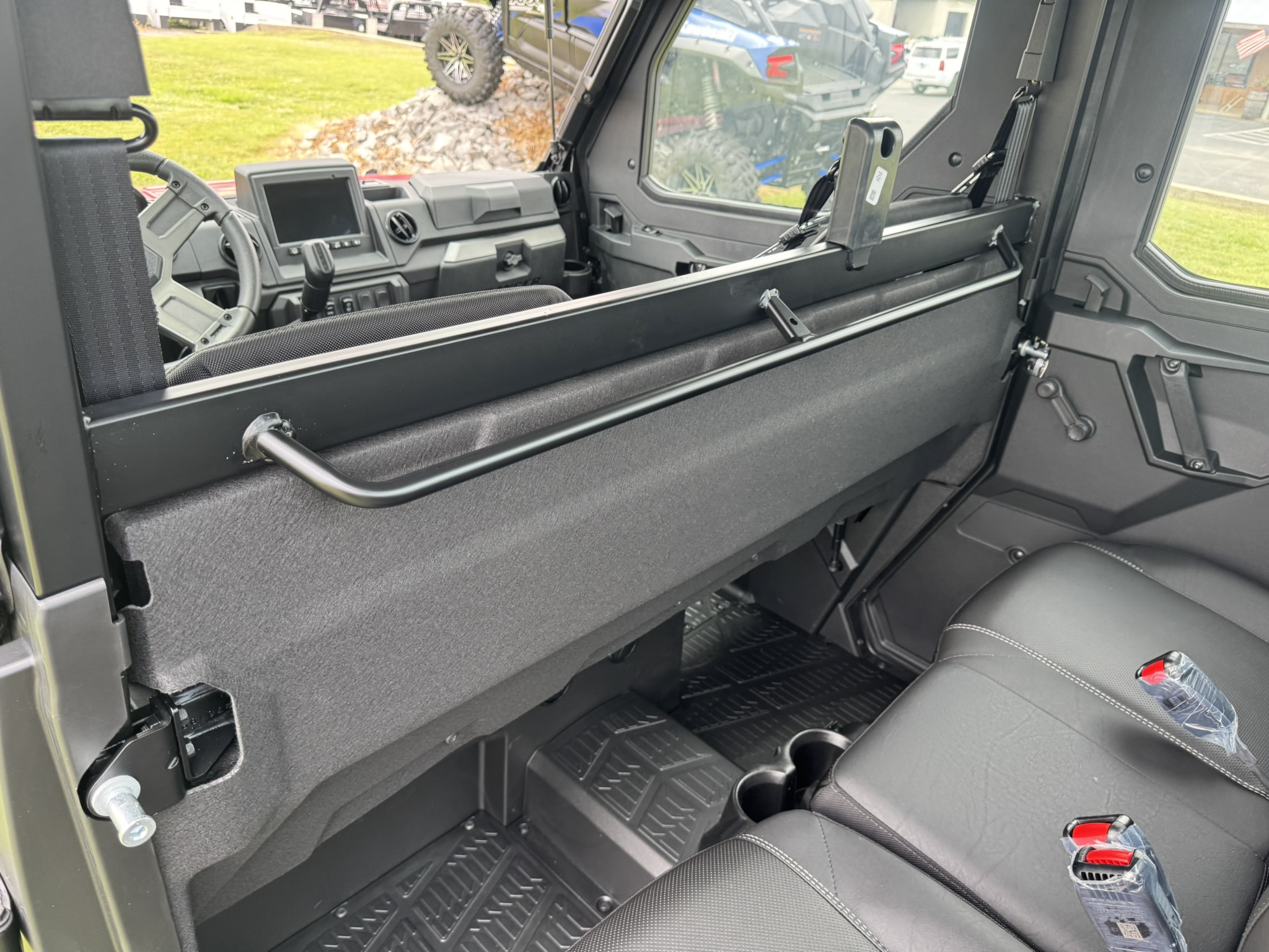 2026 Polaris Ranger® Crew XP 1000 NorthStar Ultimate - Sunset Red - Photo 18