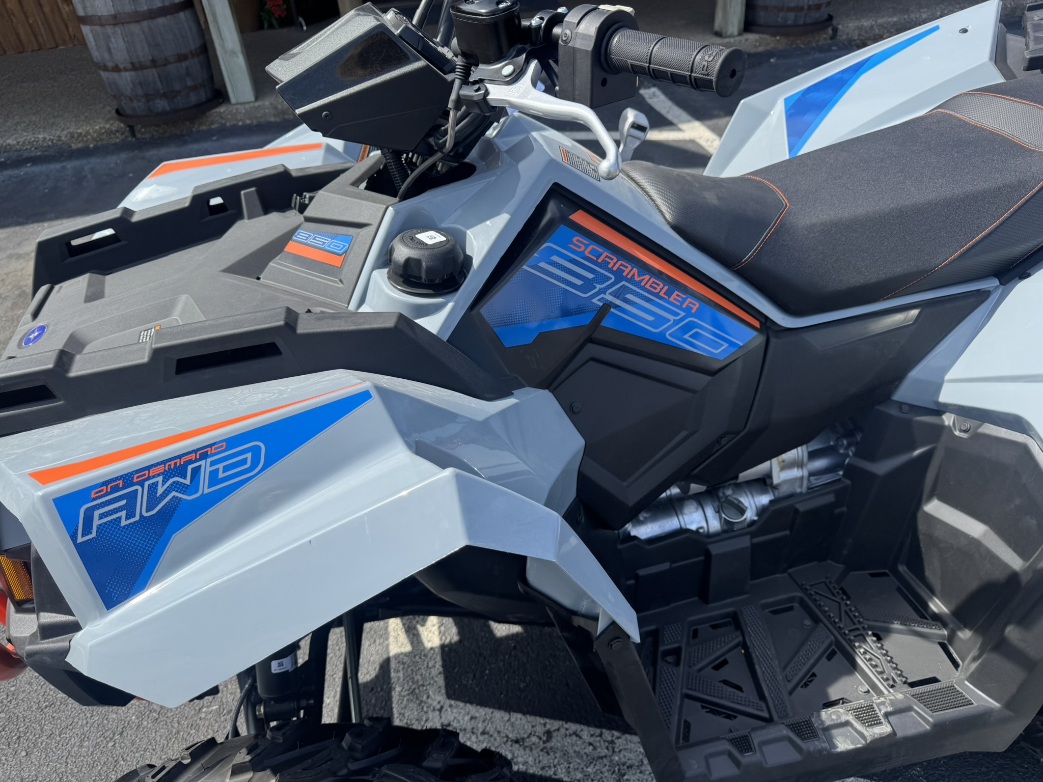 2025 Polaris Scrambler® 850 - Storm Gray / Radar Blue - Photo 4
