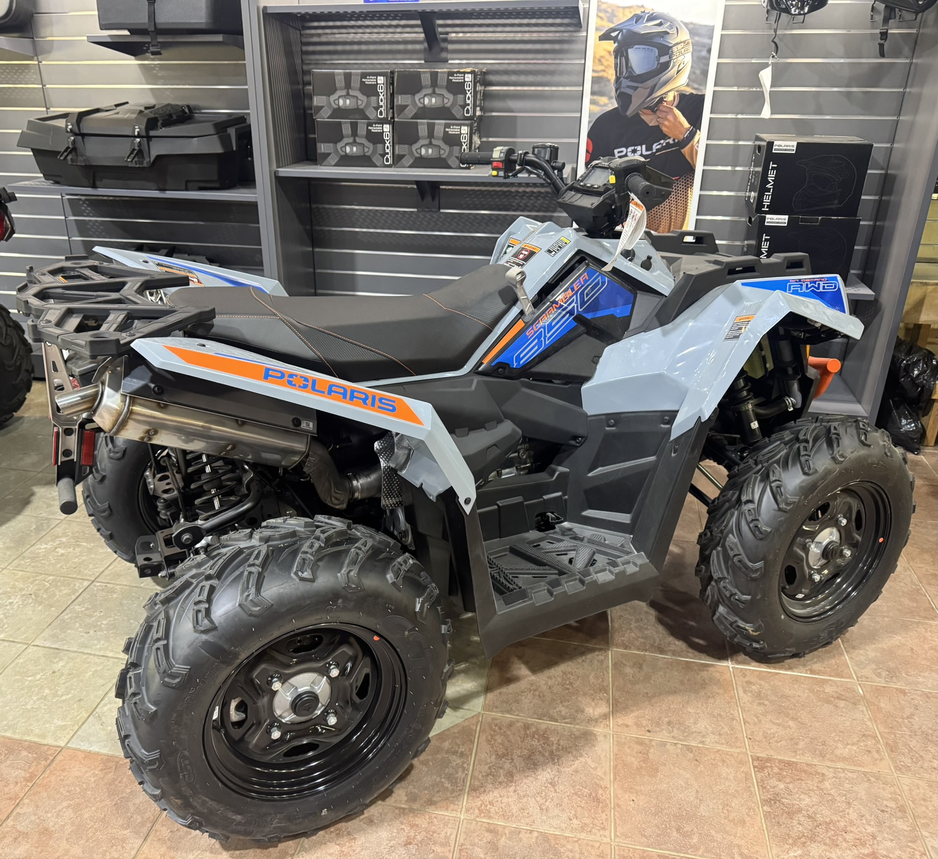 2025 Polaris Scrambler® 850 - Storm Gray / Radar Blue - Photo 11