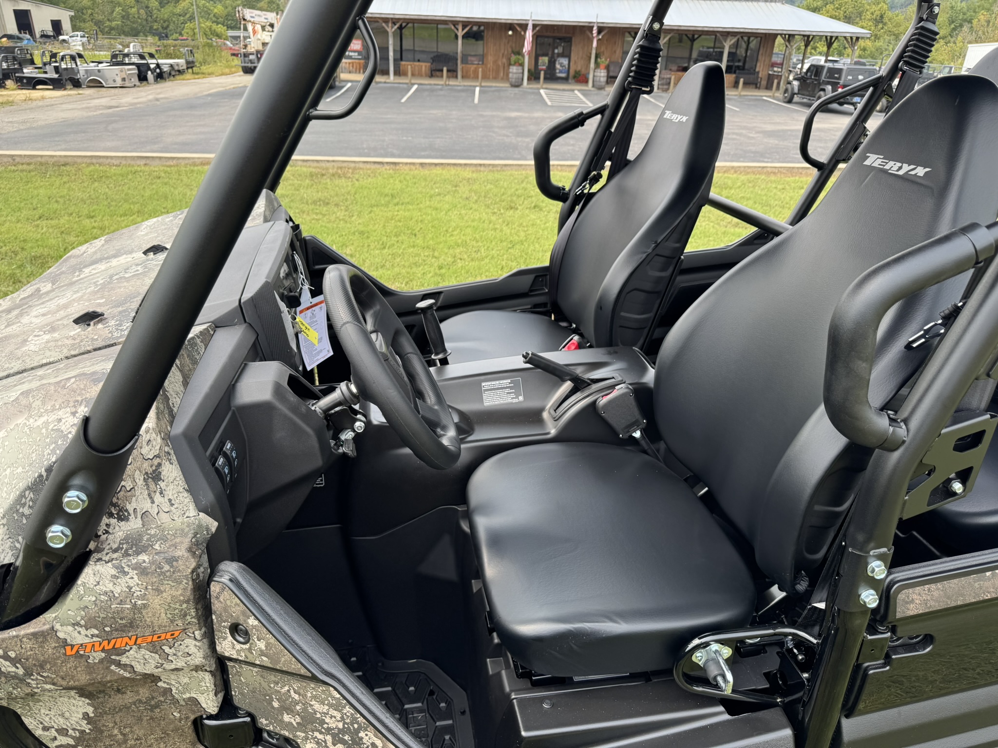 2025 Kawasaki Teryx4™ S Camo - Photo 9