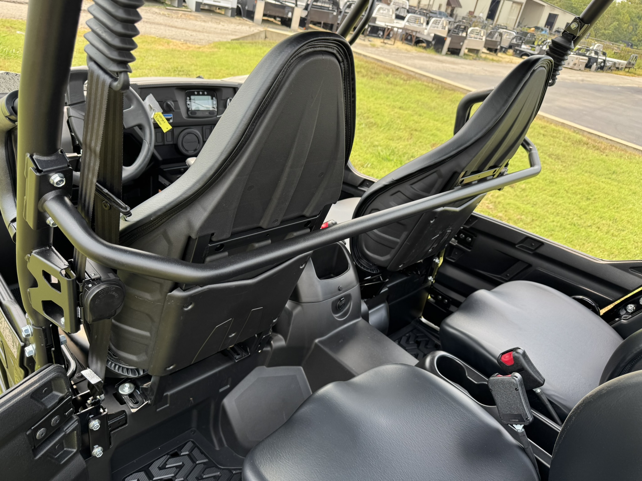 2025 Kawasaki Teryx4™ S Camo - Photo 11