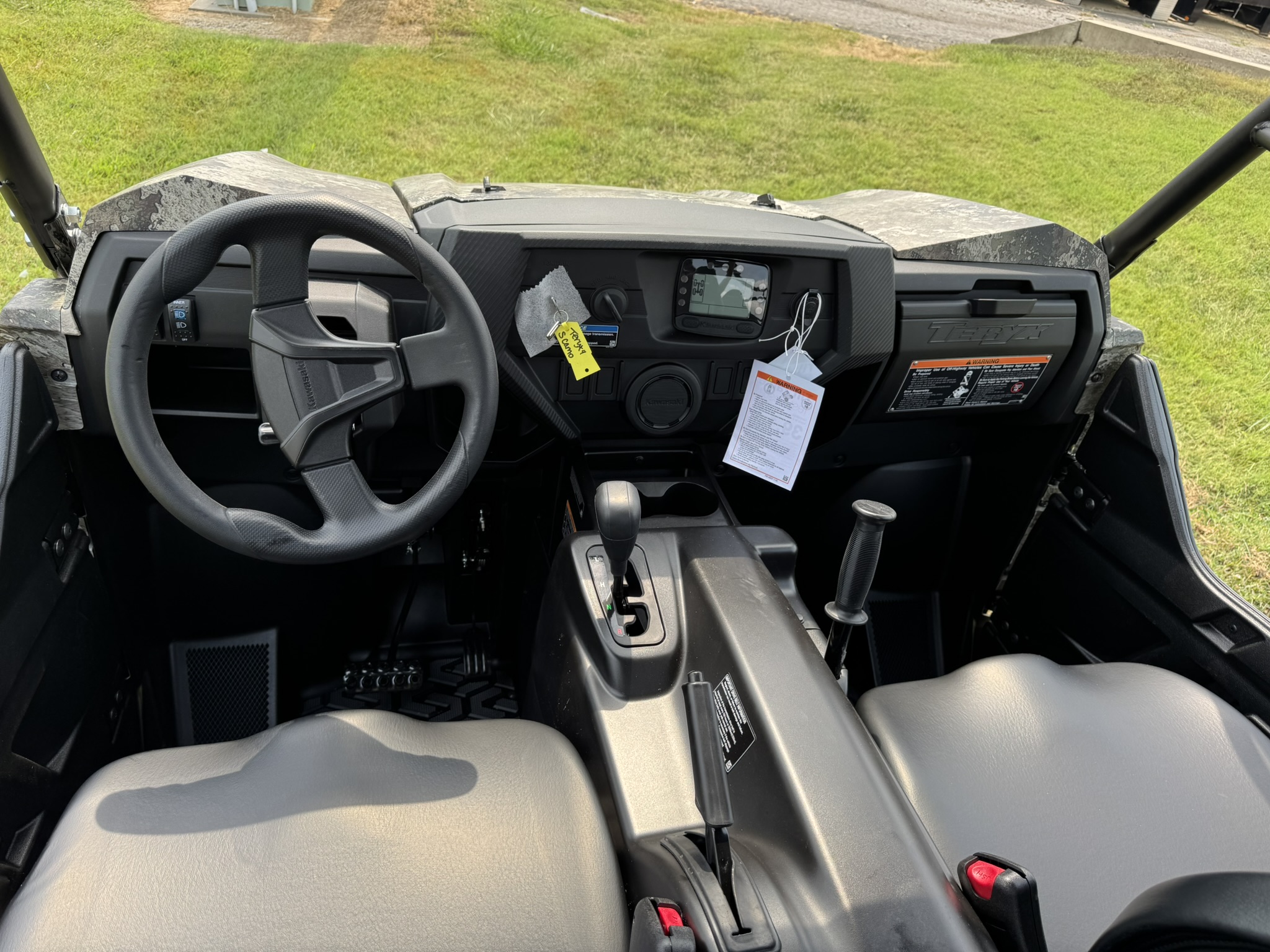 2025 Kawasaki Teryx4™ S Camo - Photo 12