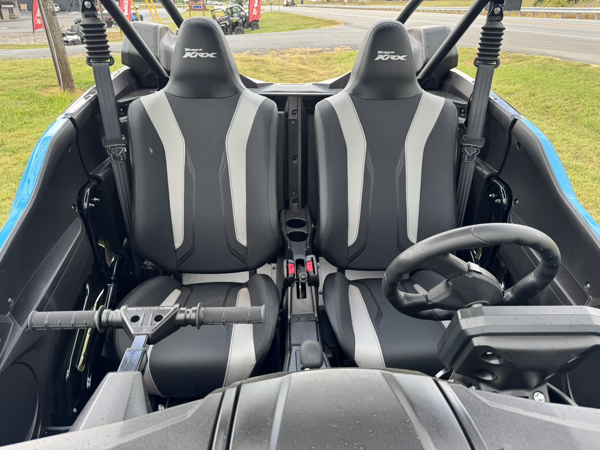 2026 Kawasaki Teryx® KRX™ 1000 eS - Sky Blue / Super Black - Photo 8