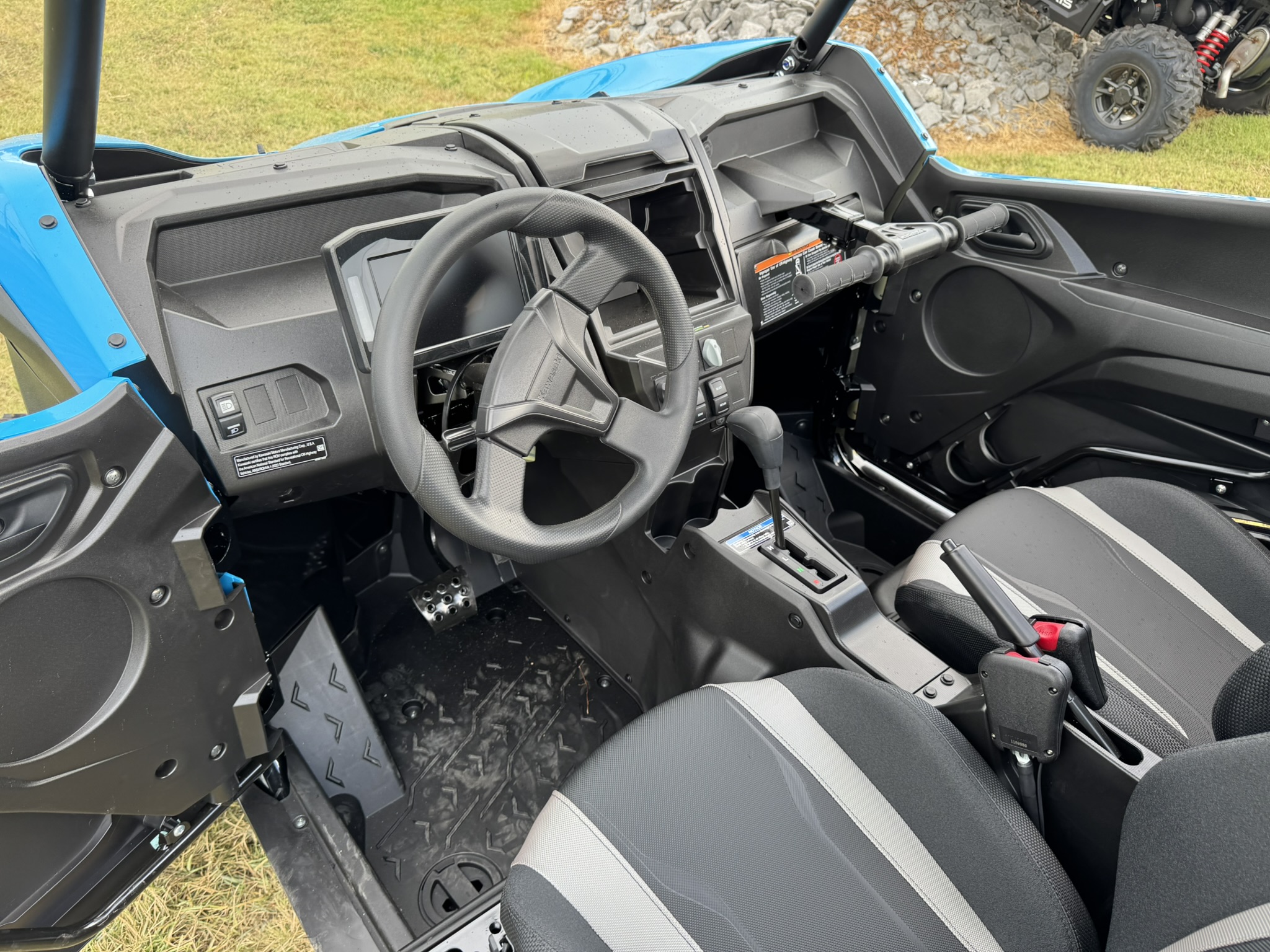 2026 Kawasaki Teryx® KRX™ 1000 eS - Sky Blue / Super Black - Photo 10