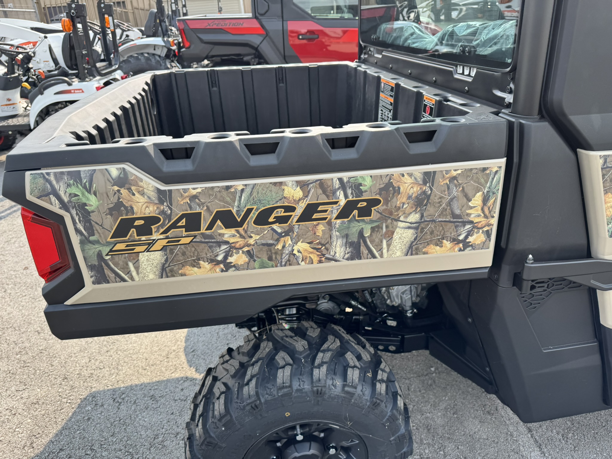 2025 Polaris Ranger® Crew SP 570-4 NorthStar (HEAT ONLY) - Sand Dune w/Camo - Photo 8