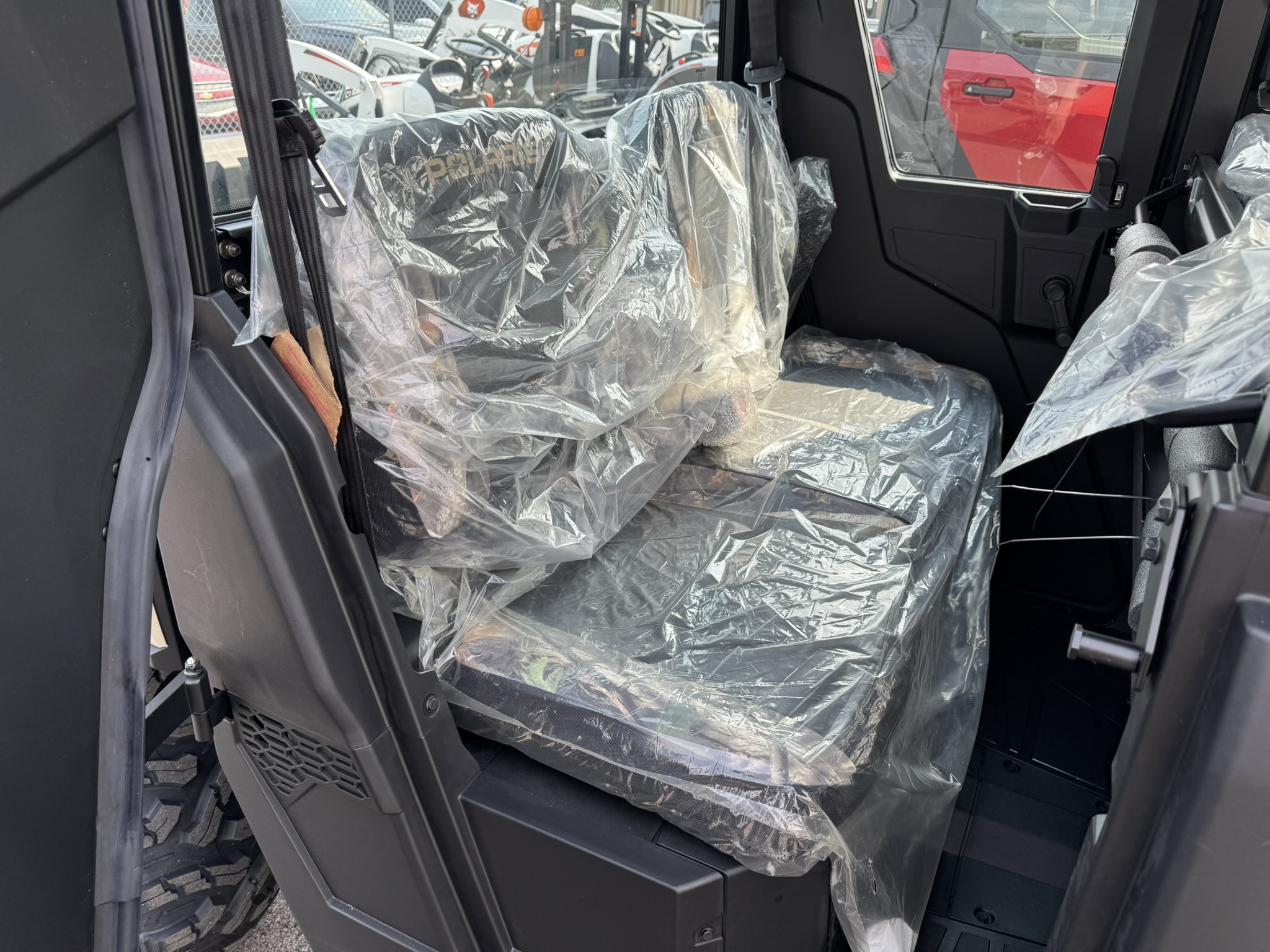 2025 Polaris Ranger® Crew SP 570-4 NorthStar (HEAT ONLY) - Sand Dune w/Camo - Photo 15
