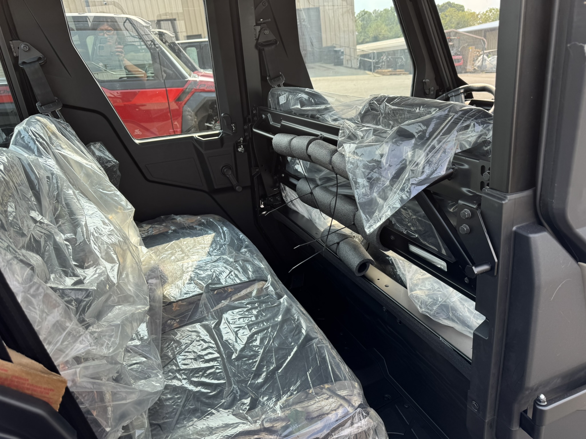 2025 Polaris Ranger® Crew SP 570-4 NorthStar (HEAT ONLY) - Sand Dune w/Camo - Photo 16