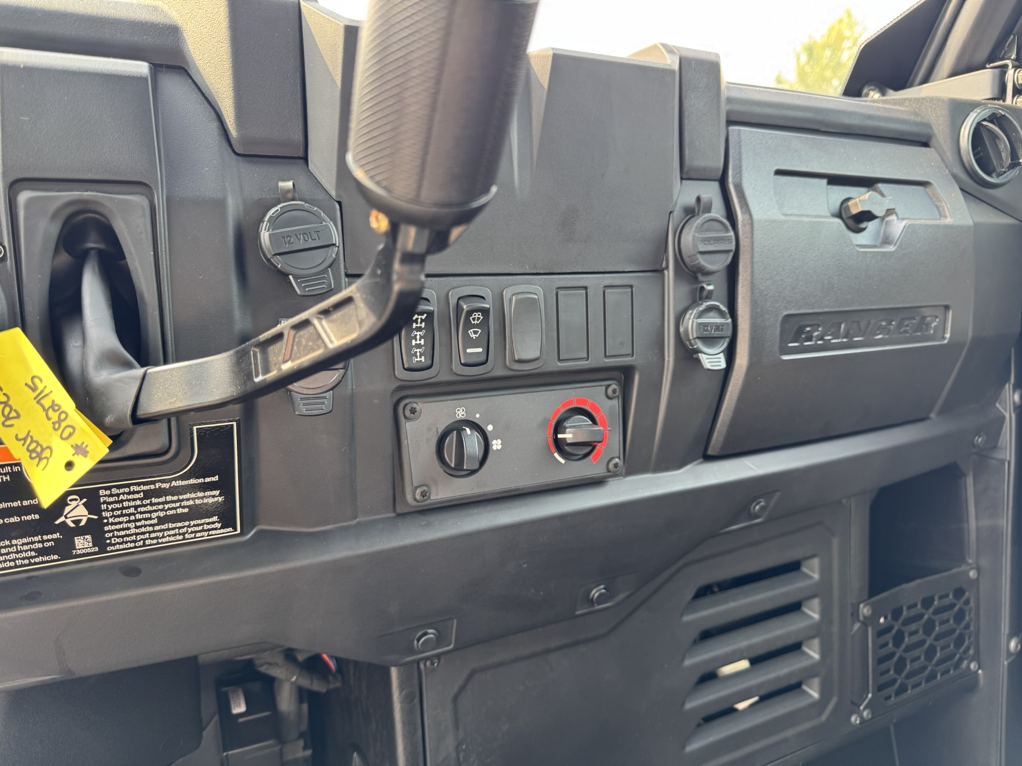 2025 Polaris Ranger® Crew SP 570-4 NorthStar (HEAT ONLY) - Sand Dune w/Camo - Photo 18