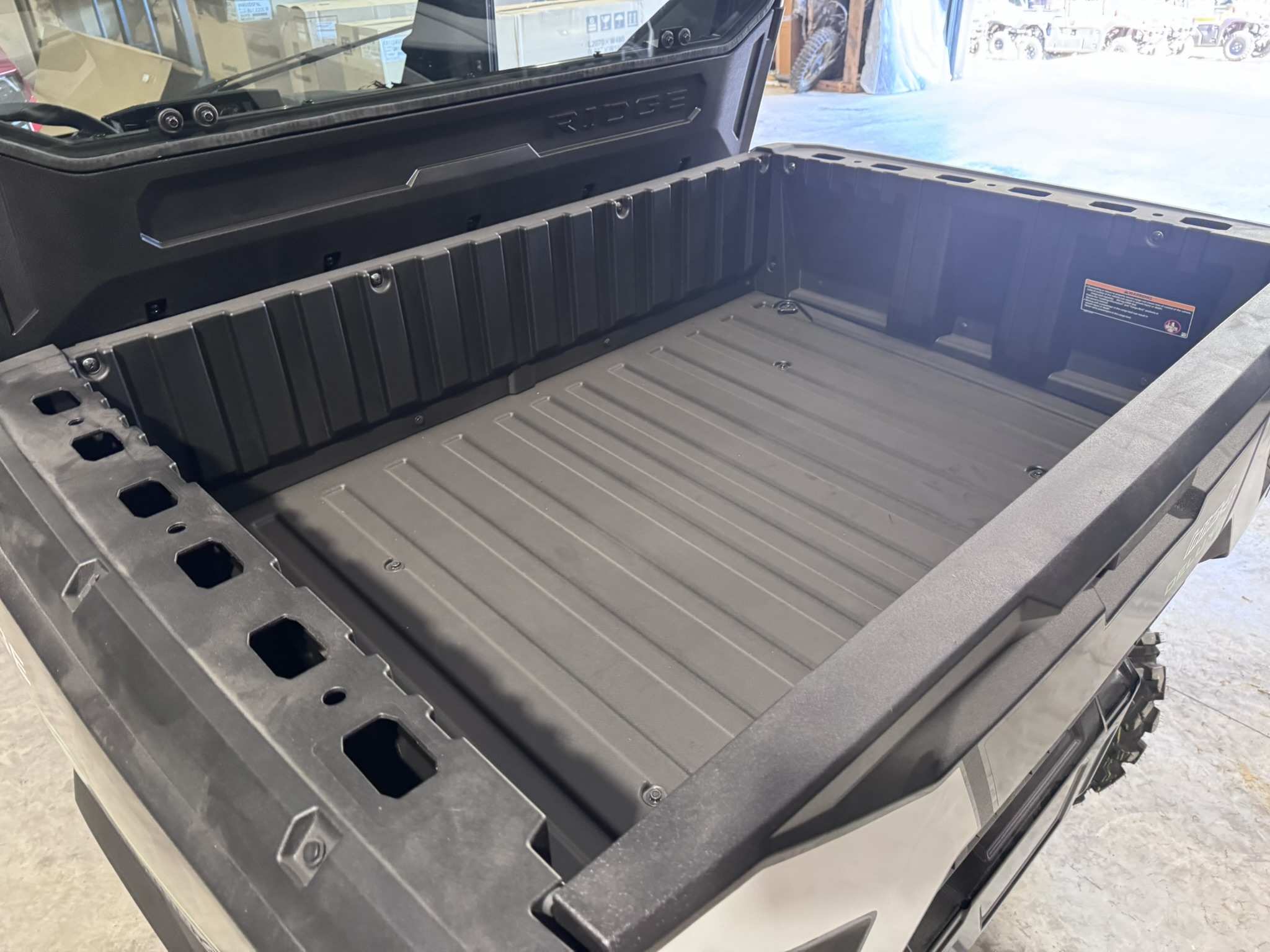 2025 Kawasaki RIDGE® XR Deluxe HVAC - 	Ice Gray - Photo 10