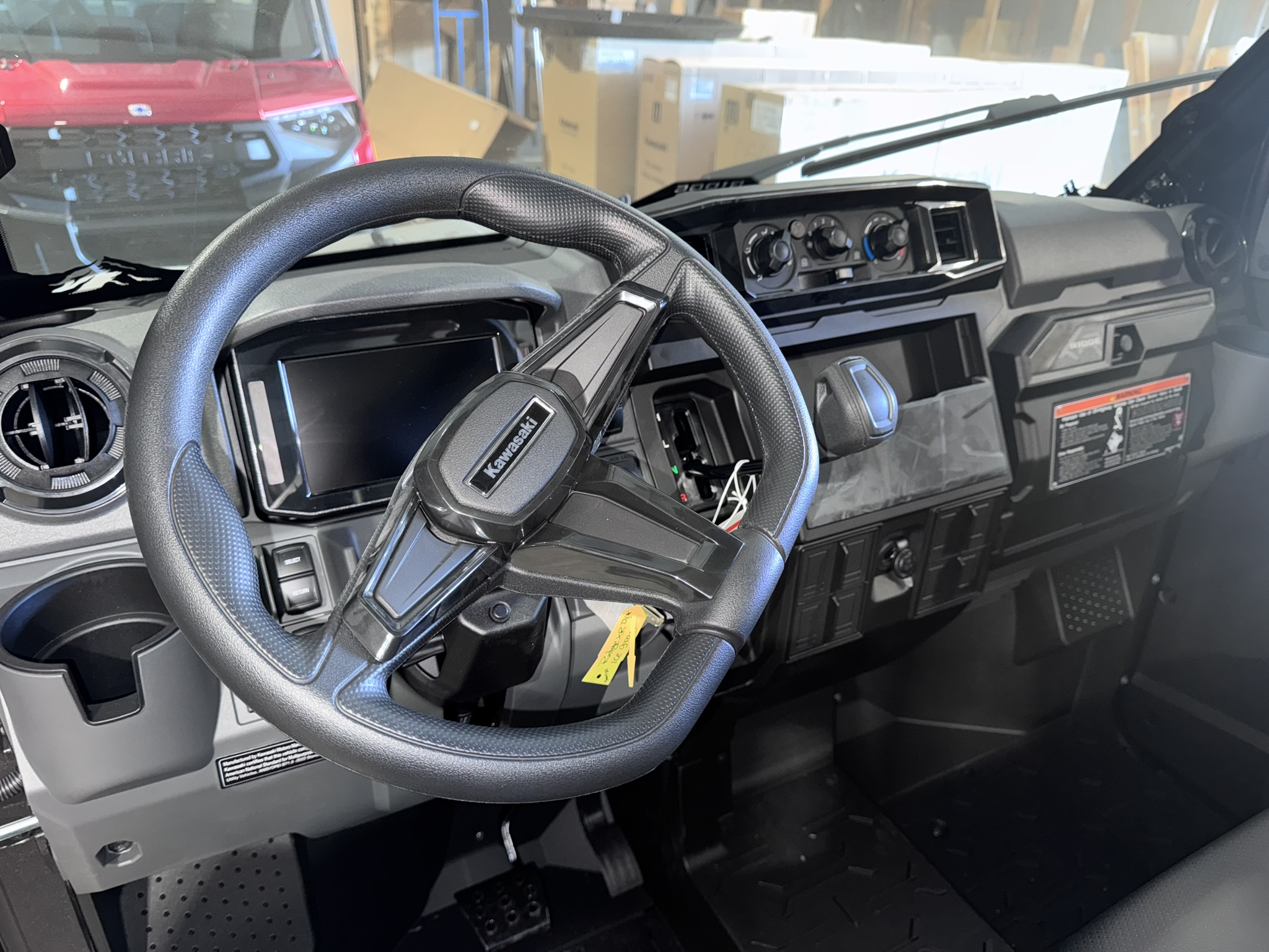 2025 Kawasaki RIDGE® XR Deluxe HVAC - 	Ice Gray - Photo 13