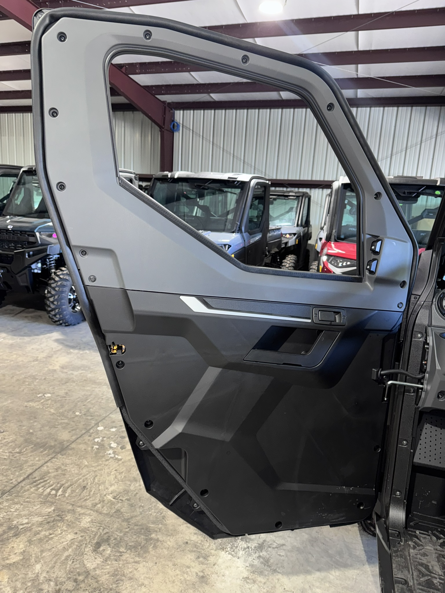 2025 Kawasaki RIDGE® XR Deluxe HVAC - 	Ice Gray - Photo 15
