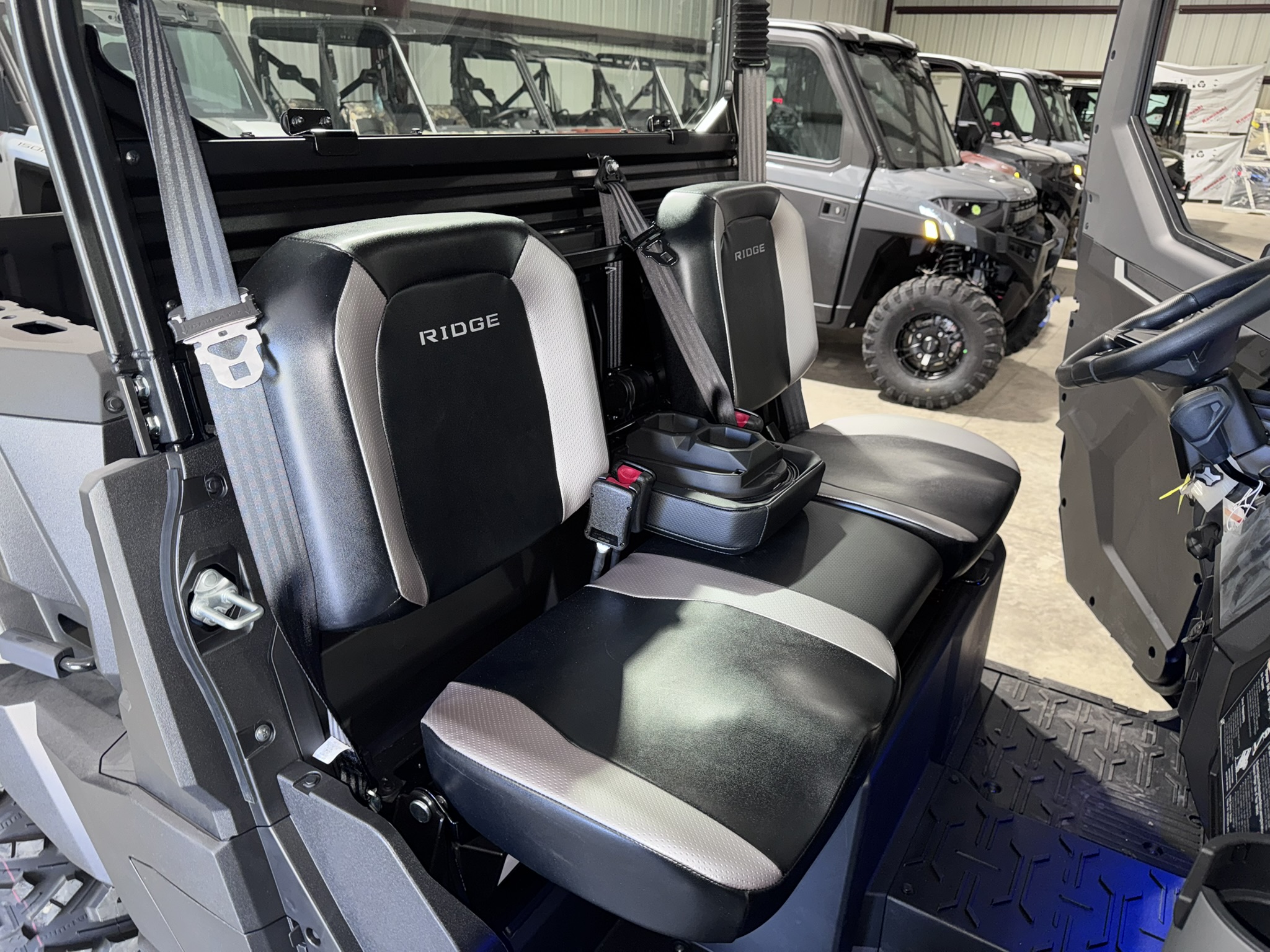 2025 Kawasaki RIDGE® XR Deluxe HVAC - 	Ice Gray - Photo 19