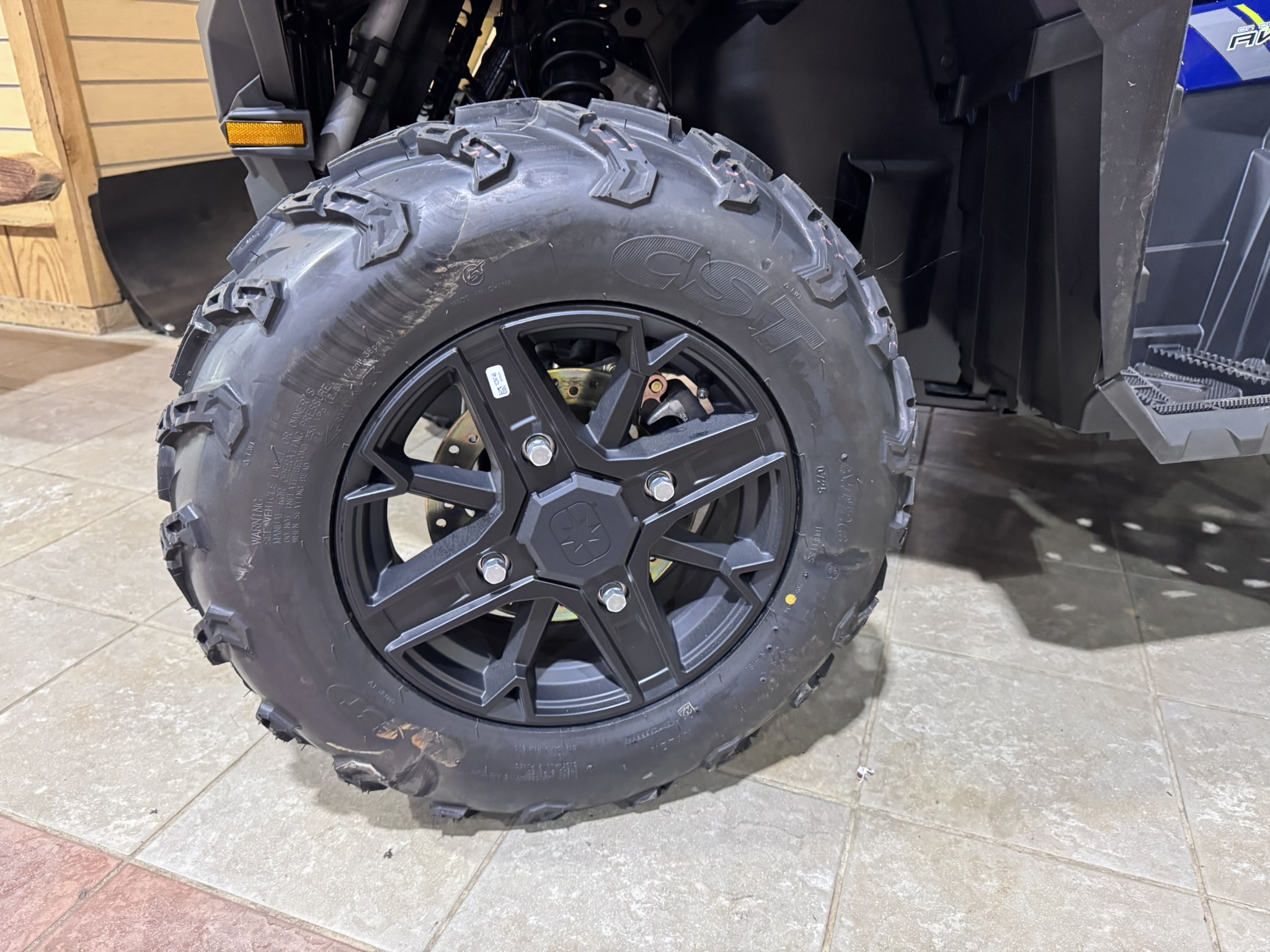 2026 Polaris Sportsman® 850 Premium - Springfield Blue - Photo 11