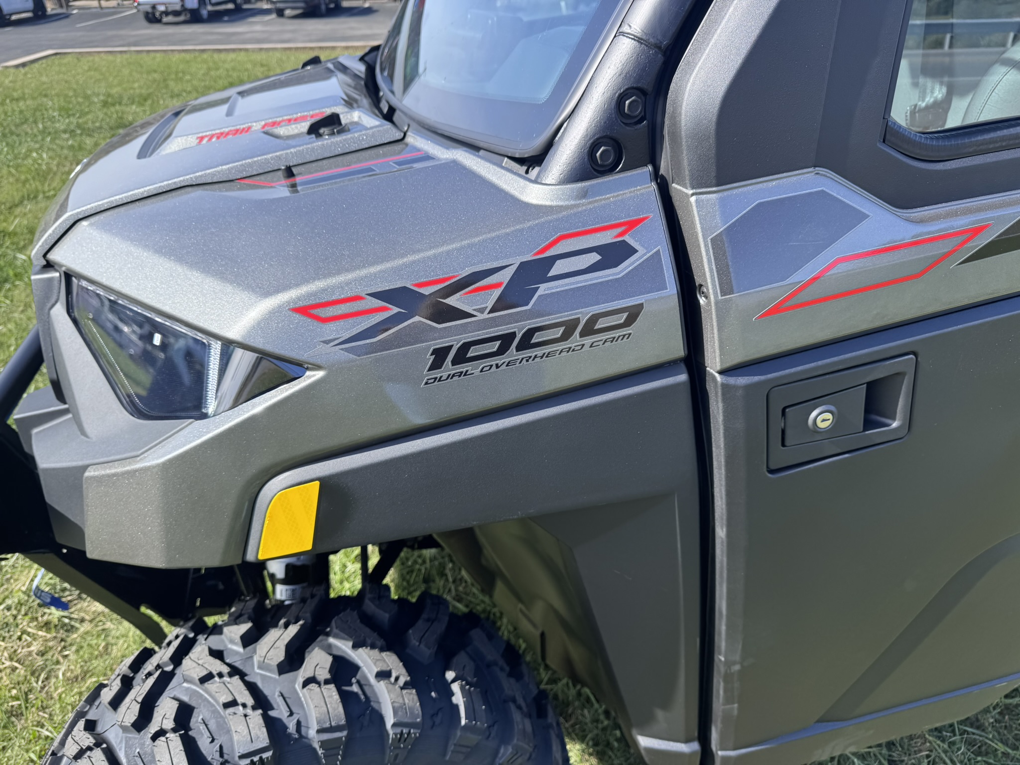 2026 Polaris Ranger® Crew XP 1000 NorthStar Trail Boss - Heavy Metal - Photo 2