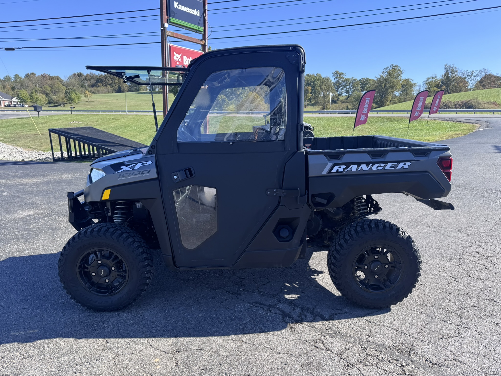 2022 Polaris RANGER XP 1000 Premium Matte Titanium (selling for customer/see notes)