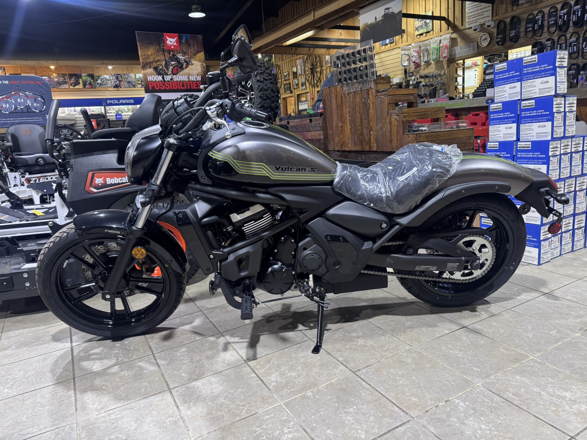 2026 Kawasaki Vulcan® S ABS - Metallic Matte Graphite Gray