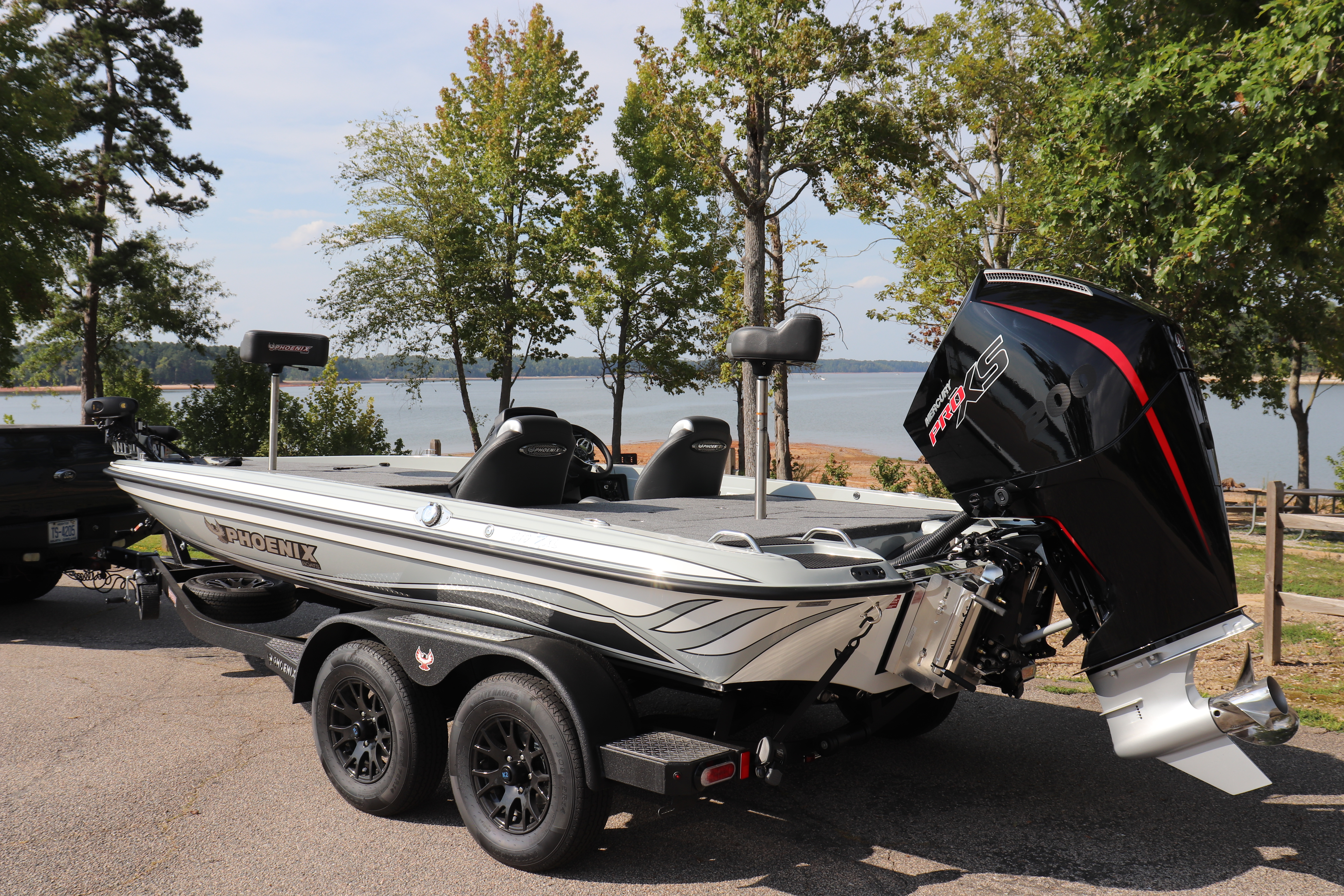 2027 Phoenix Boats 819 ZXL for Sale | Twin Lakes Marine